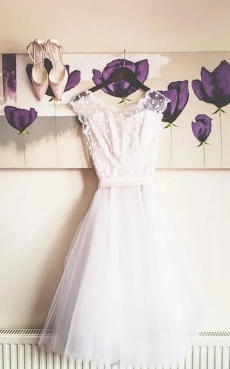 A-line Short Sleeveless Bell Cap Bat Ribbon Zipper Tulle Lace Dresses