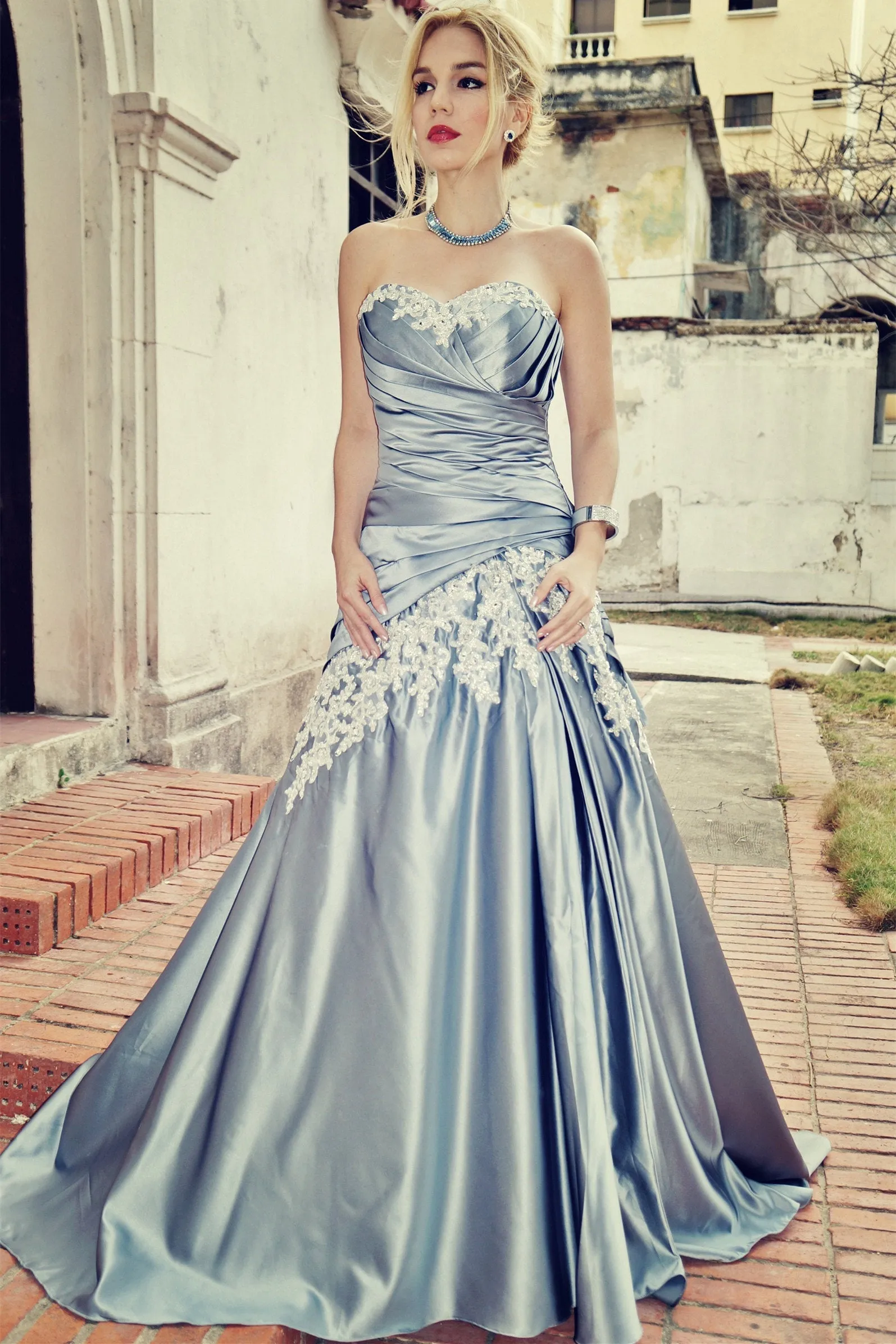 A-line Sweetheart Floor Length Charmuse Applique Lace Evening Dress