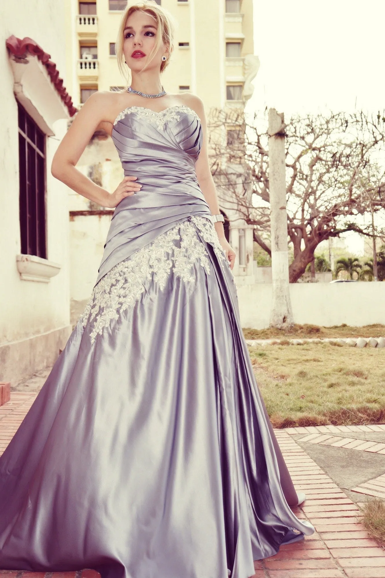 A-line Sweetheart Floor Length Charmuse Applique Lace Evening Dress
