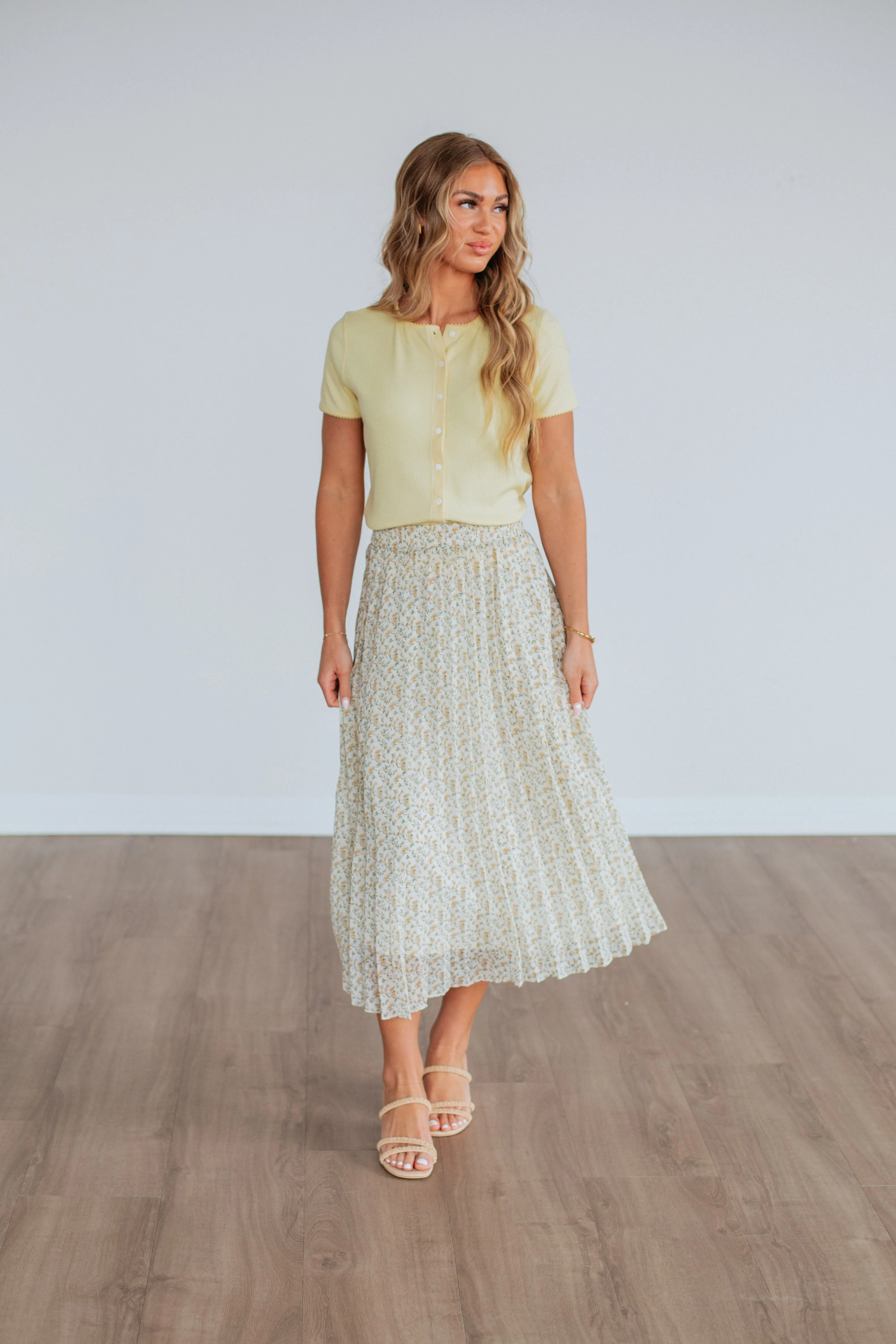 Ashie Pleated Floral Skirt - Cream Mix
