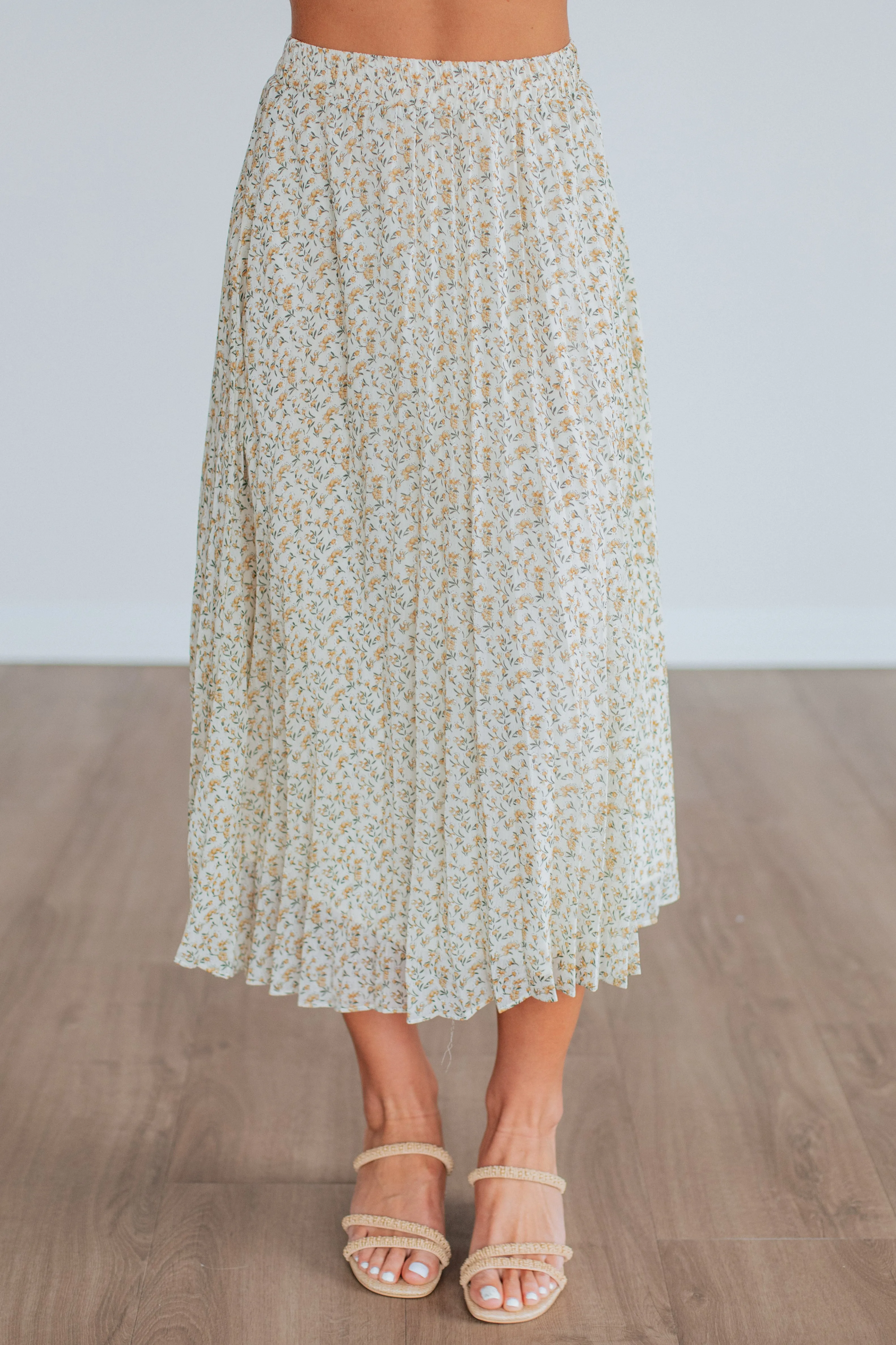 Ashie Pleated Floral Skirt - Cream Mix