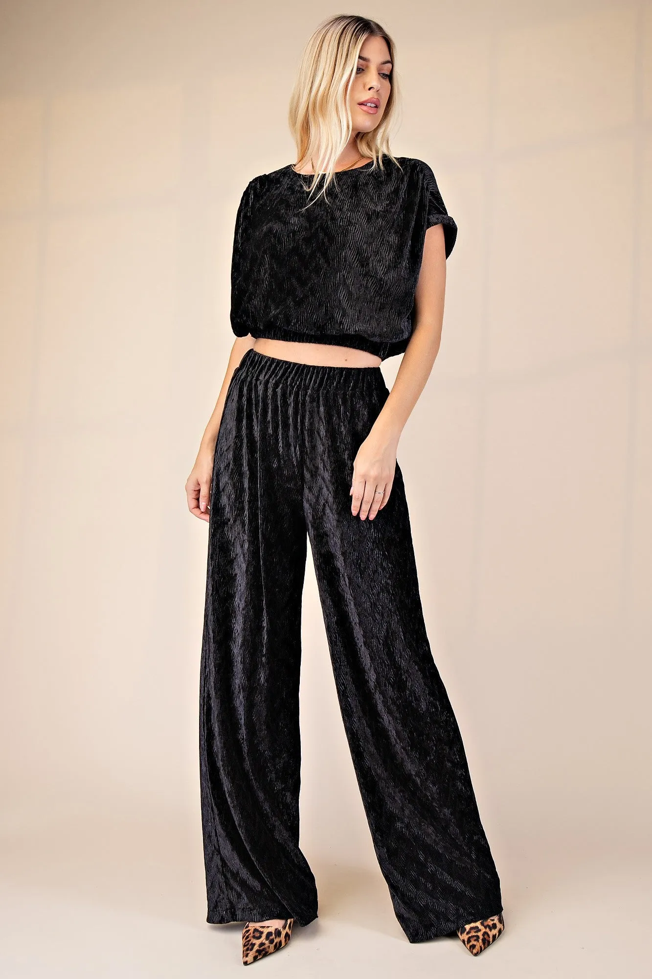Ava- Velvet Pleated Pants