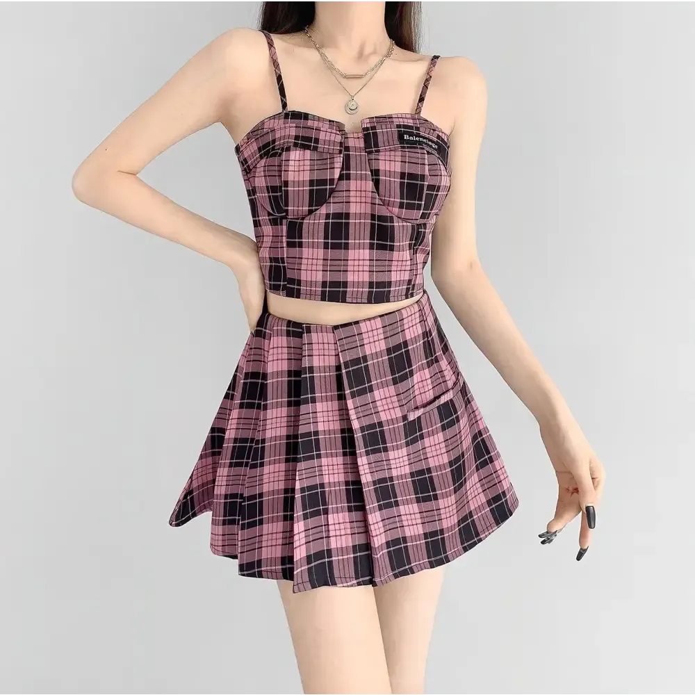 Barbiecore Aesthetic Two-Piece Set with Square Neckline and Adjustable Straps