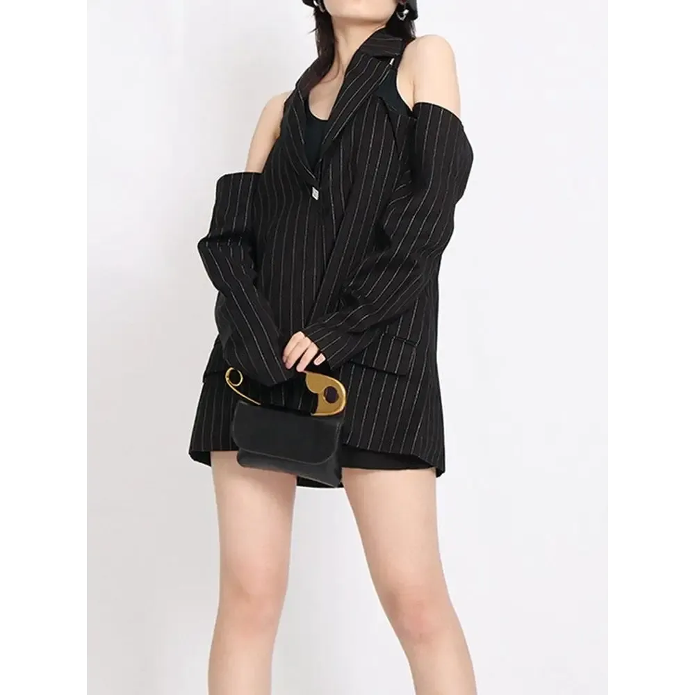 Black Blazer with Fixed Off-the-Shoulder Sleeves and Twin Hip Pockets