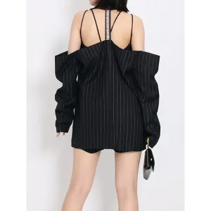 Black Blazer with Fixed Off-the-Shoulder Sleeves and Twin Hip Pockets
