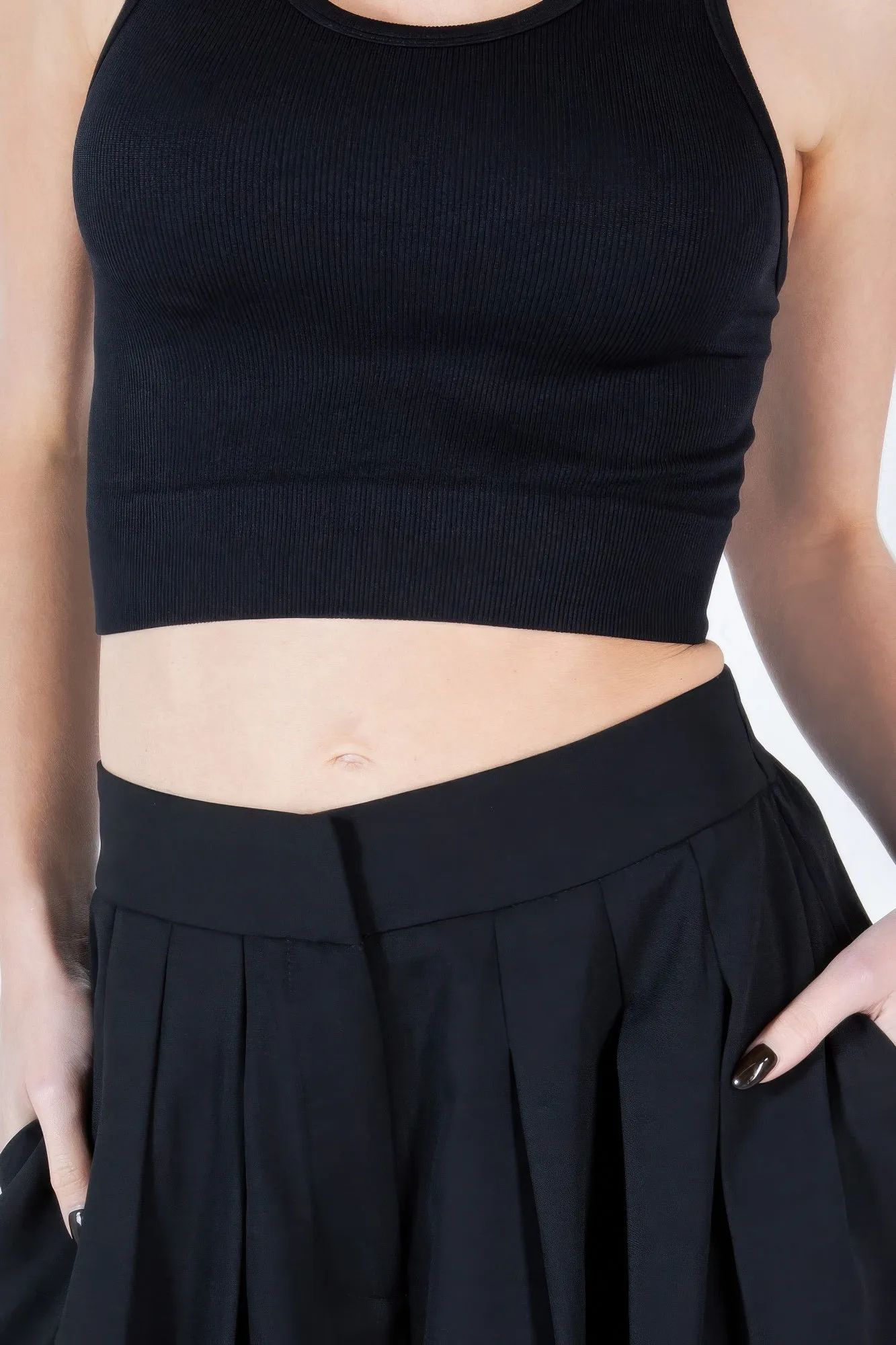 Black Large Hem Wide Leg Pleated Solid Pants