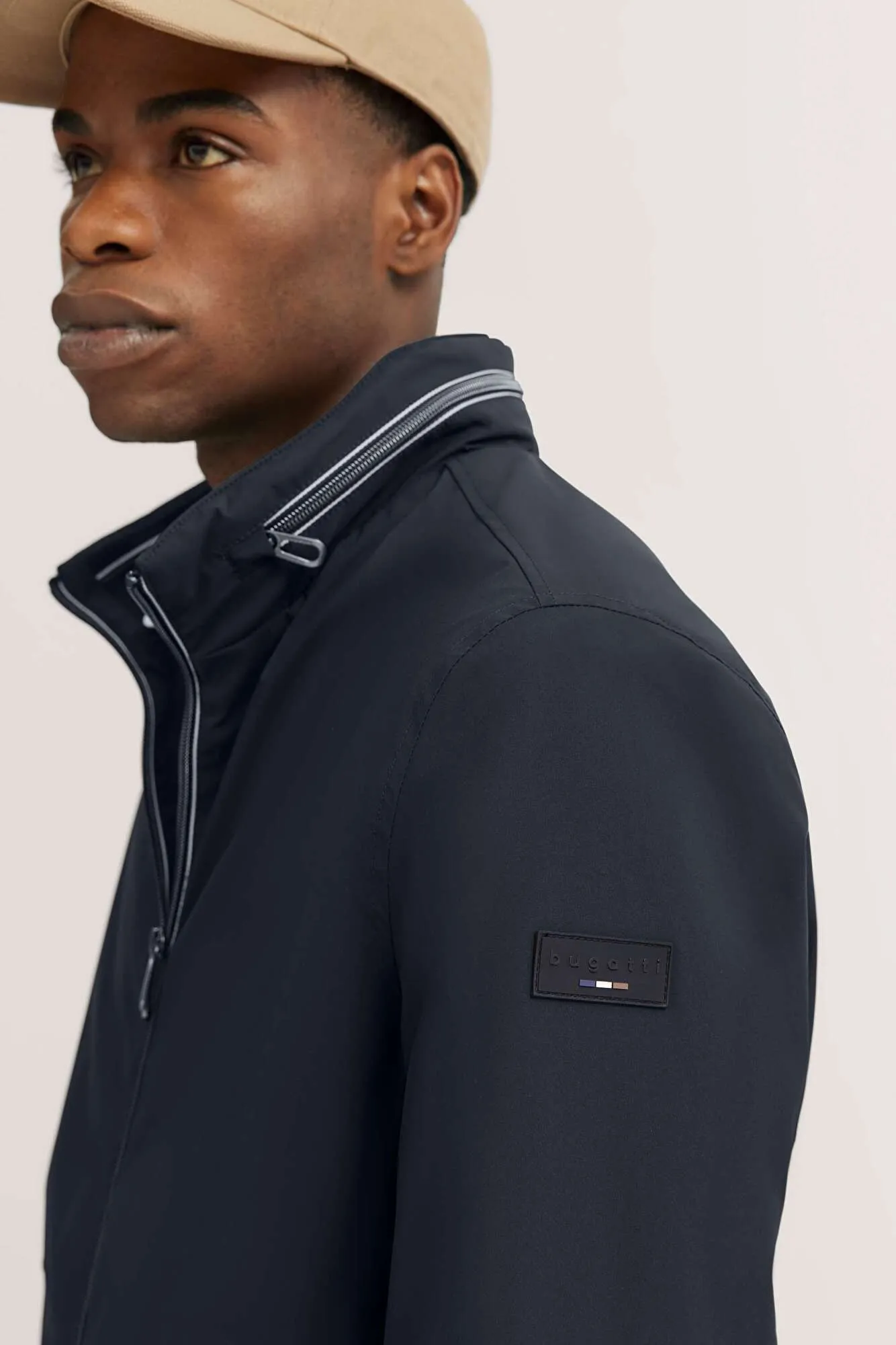 Bomber Jacket in Navy