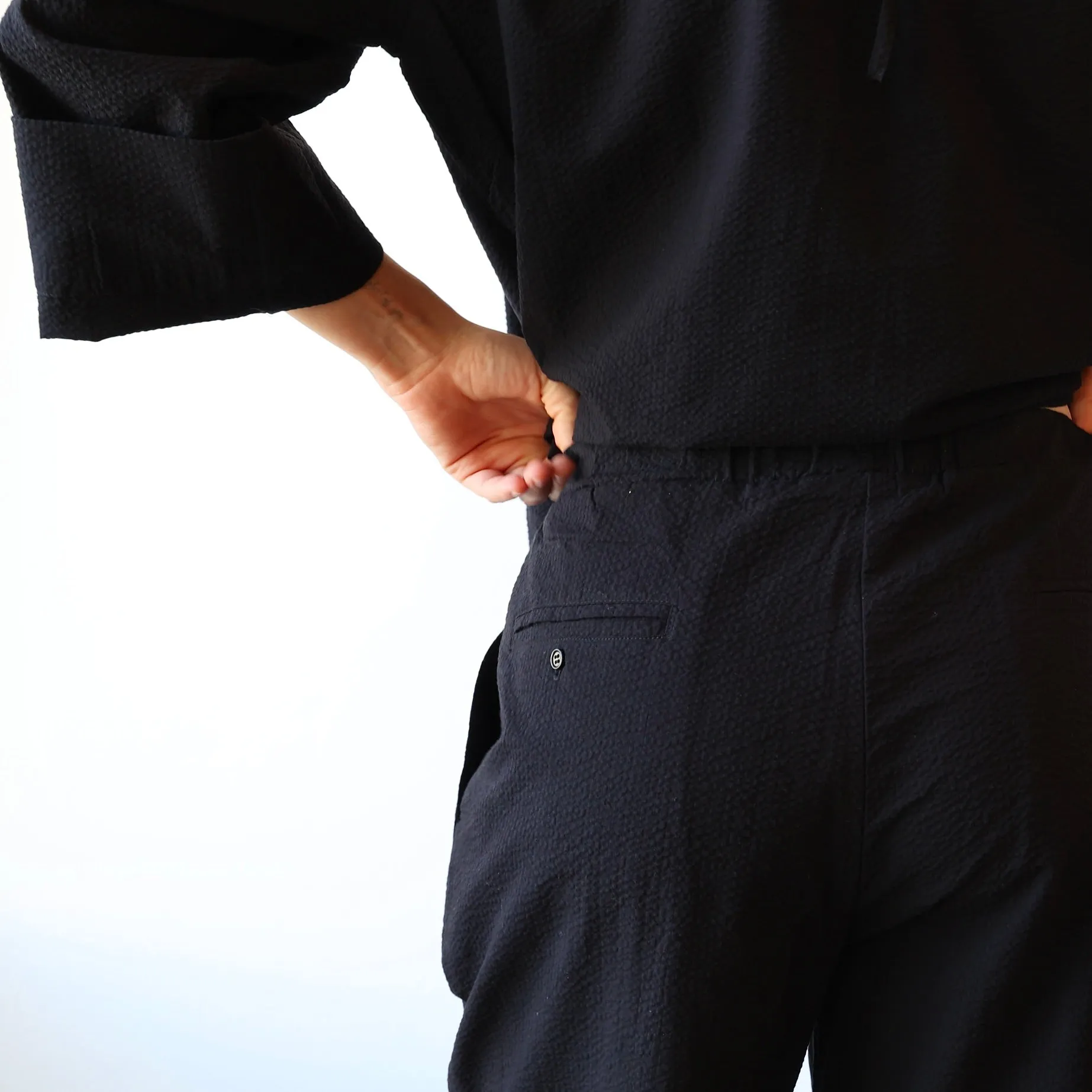 Bon Pleated Pants - Black Seersucker