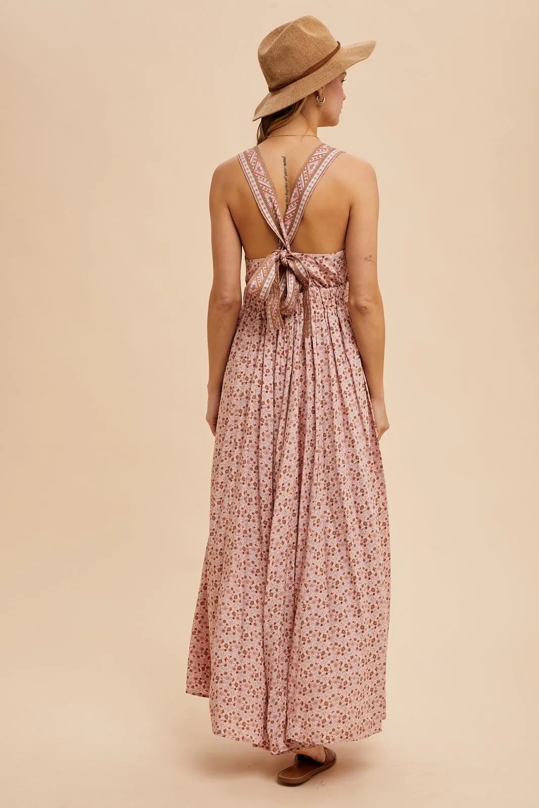 BORDER PRINT SLEEVELESS MAXI DRESS