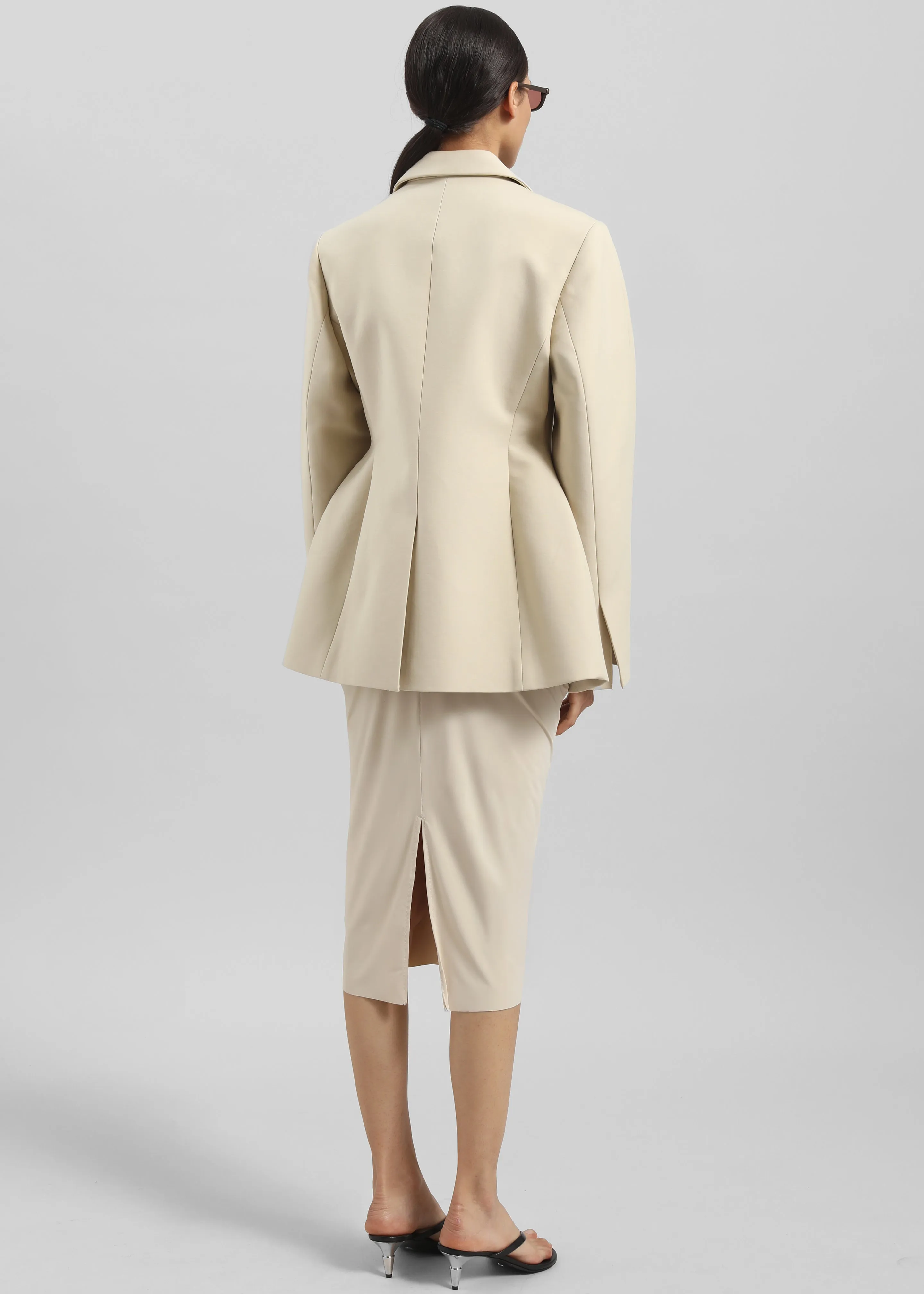 Colette Hourglass Blazer - Beige