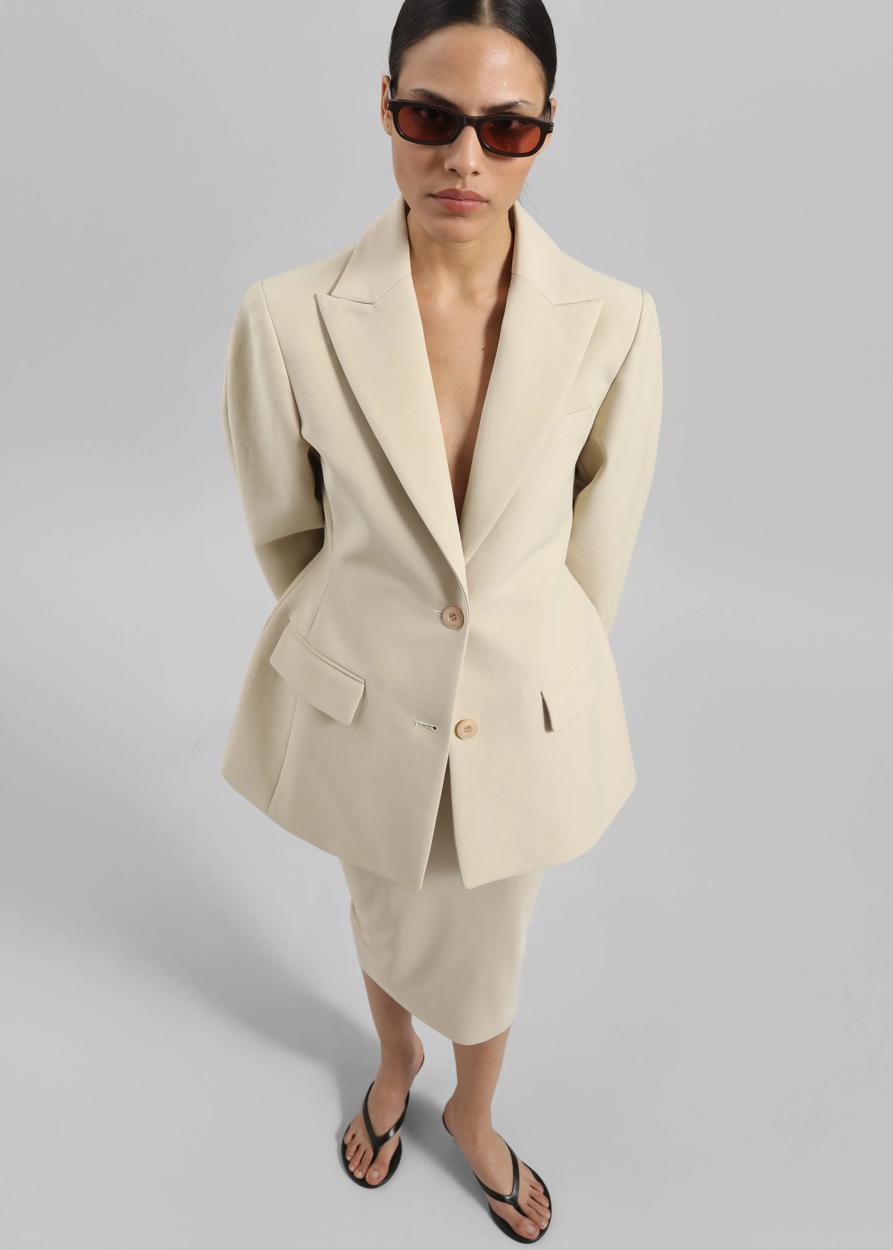 Colette Hourglass Blazer - Beige