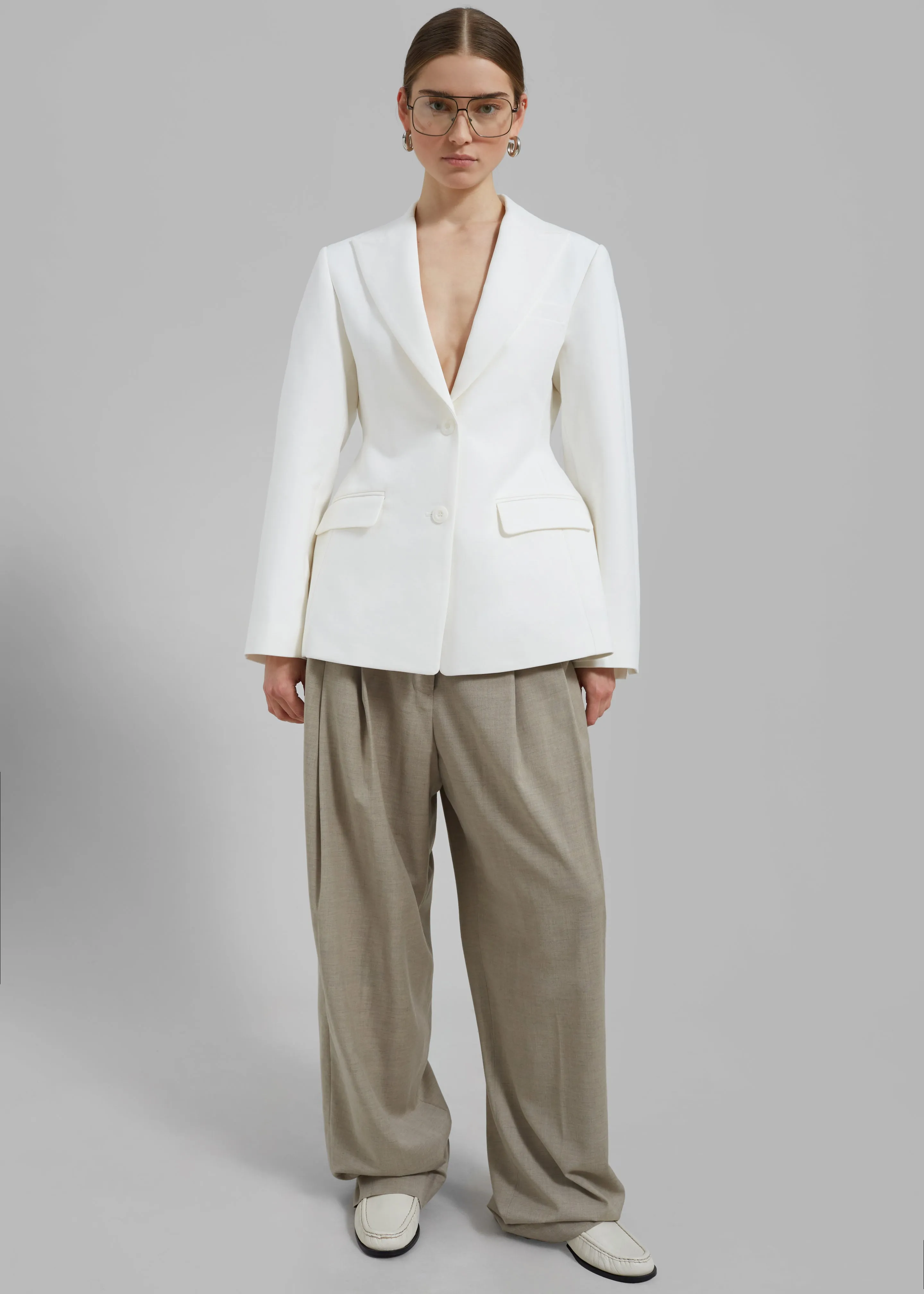 Colette Hourglass Blazer - White
