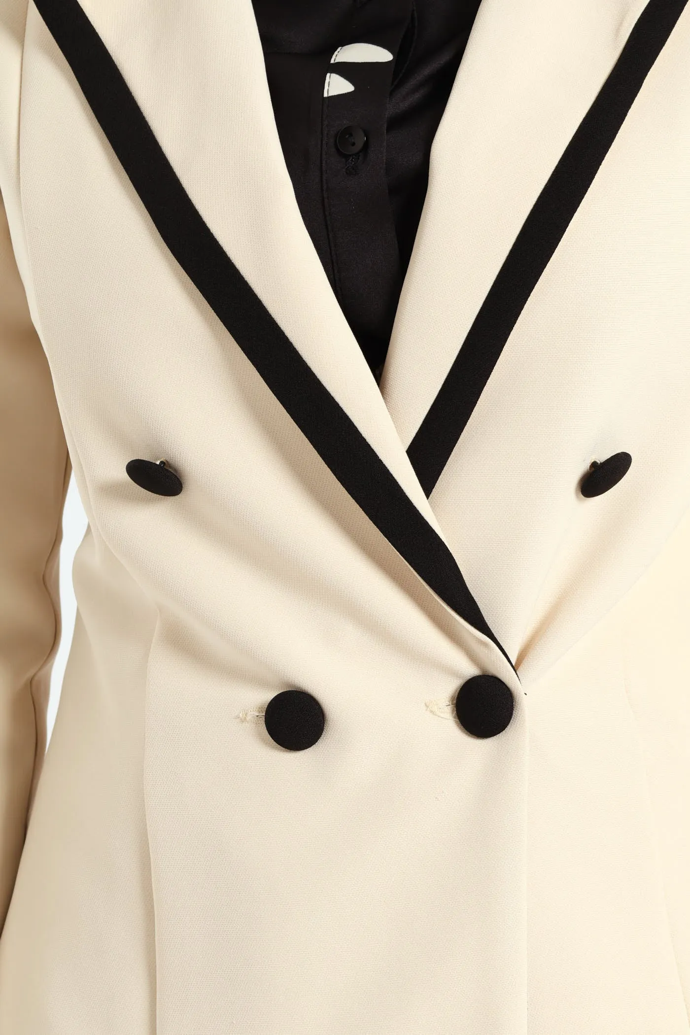 Contrast Tipped Double Breasted Blazer - Cream