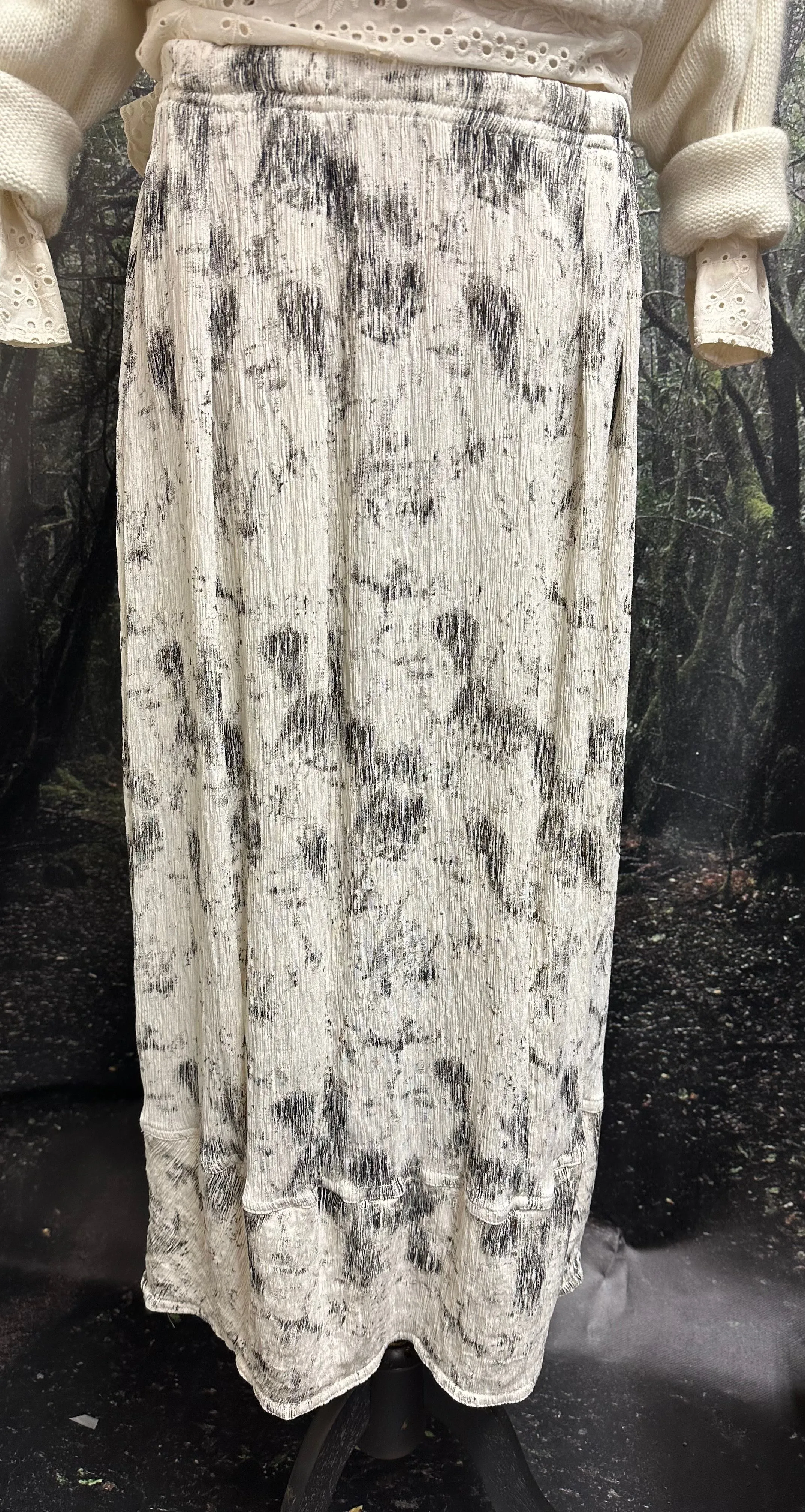 Crinkle cream and charcoal Chala skirt