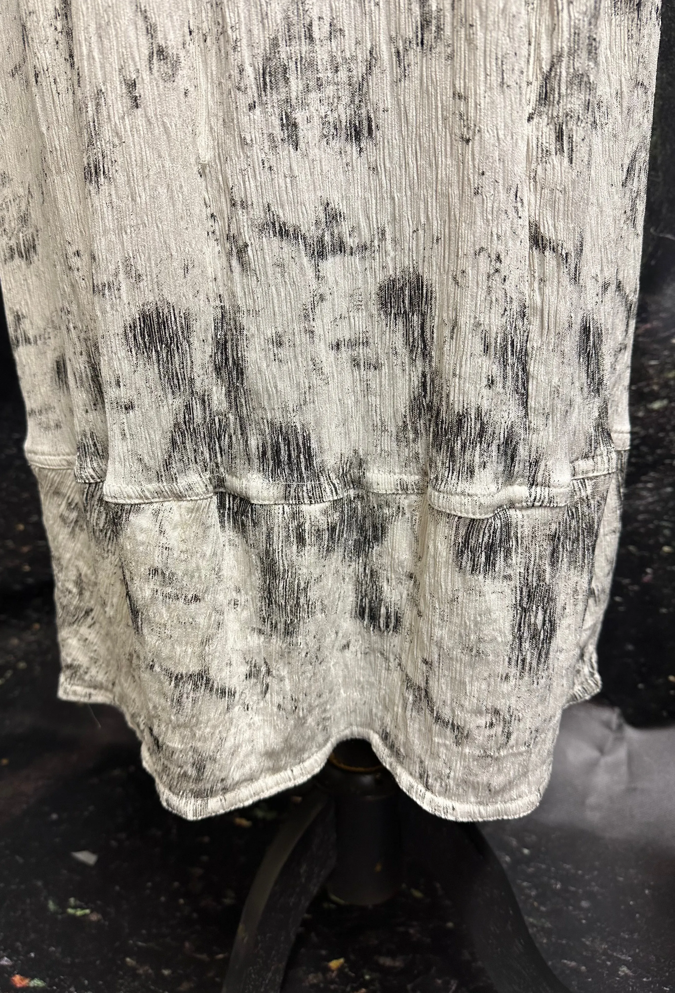 Crinkle cream and charcoal Chala skirt