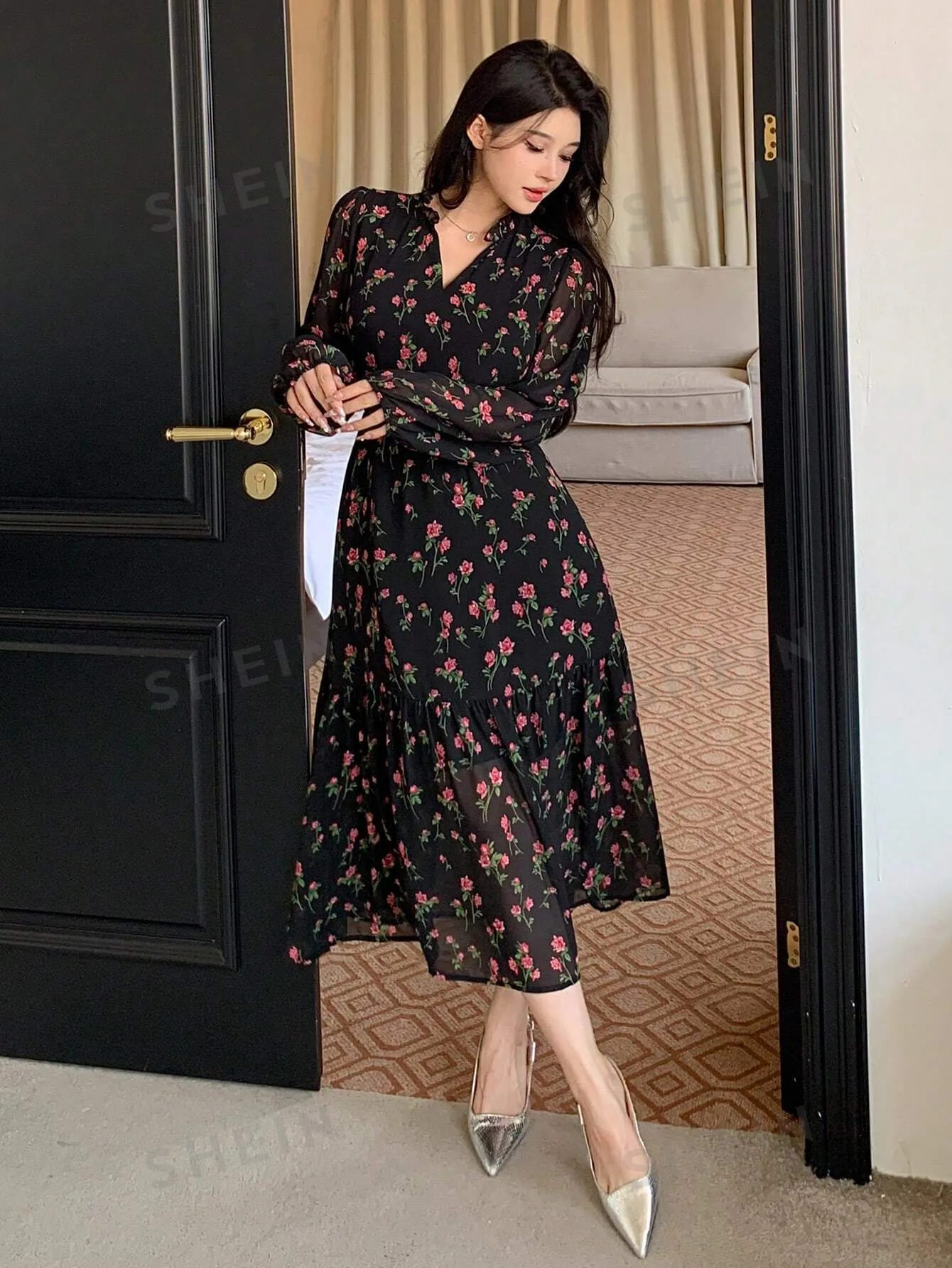 DAZY Chiffon Full Floral Print Long Sleeve Mid-Length Dress For Women