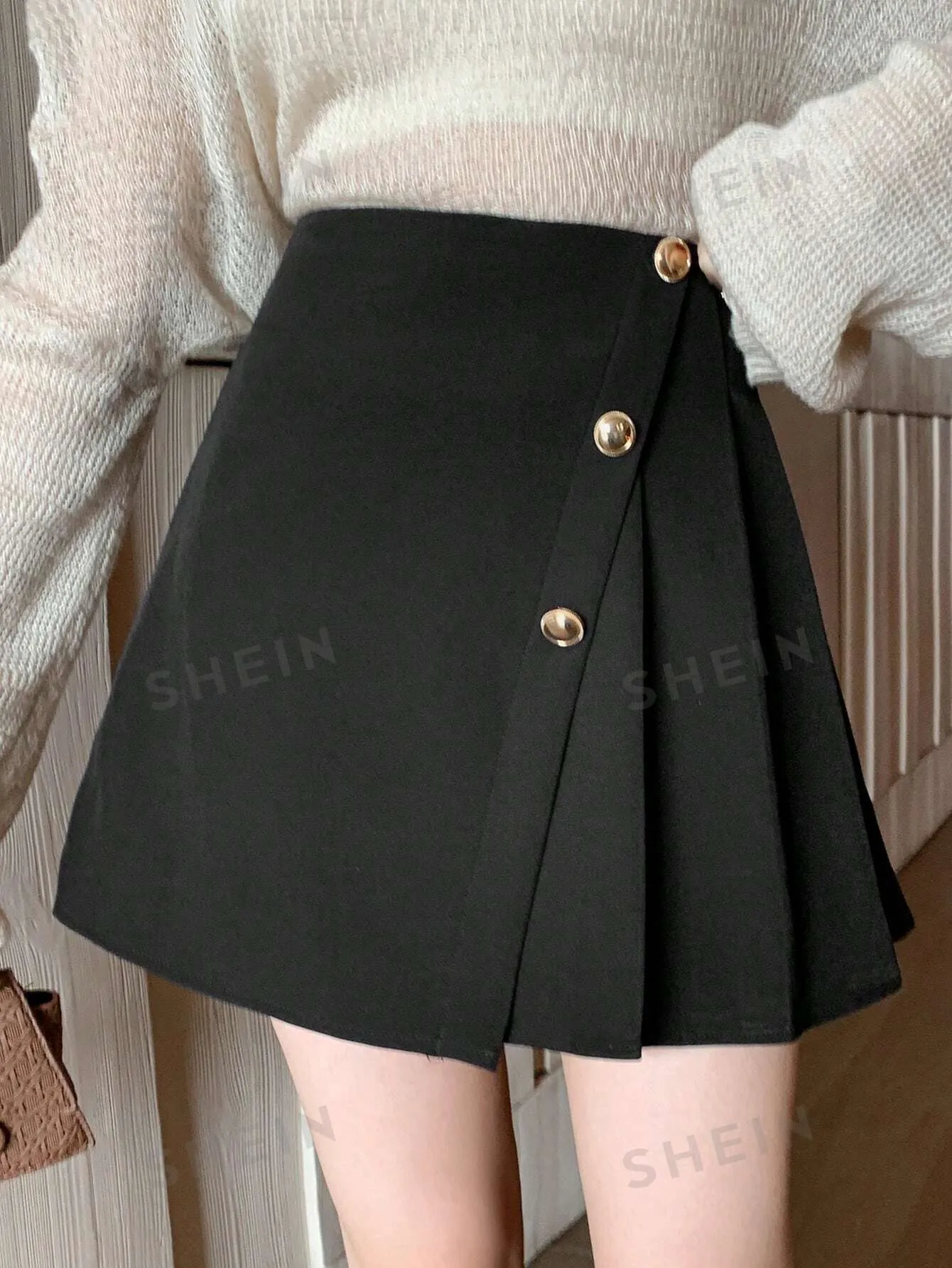 DAZY Solid Color Asymmetric Pleated Front Button Closure Elegant, Black Skirt For Women