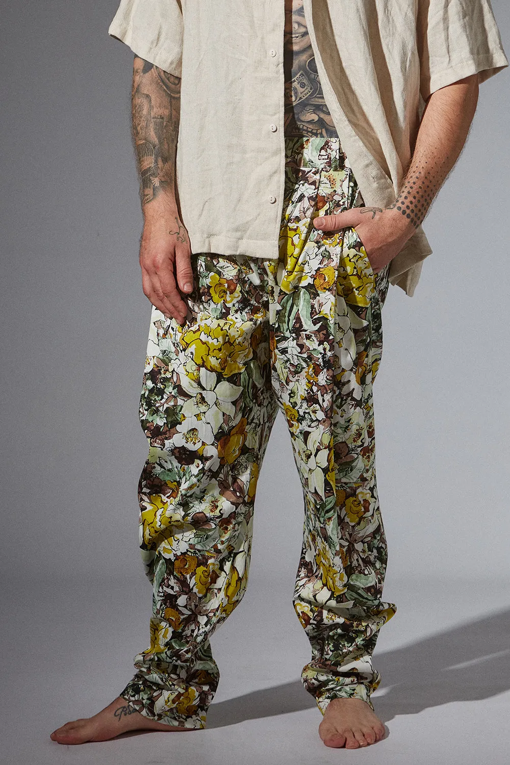 DEEP PLEATED PANTS