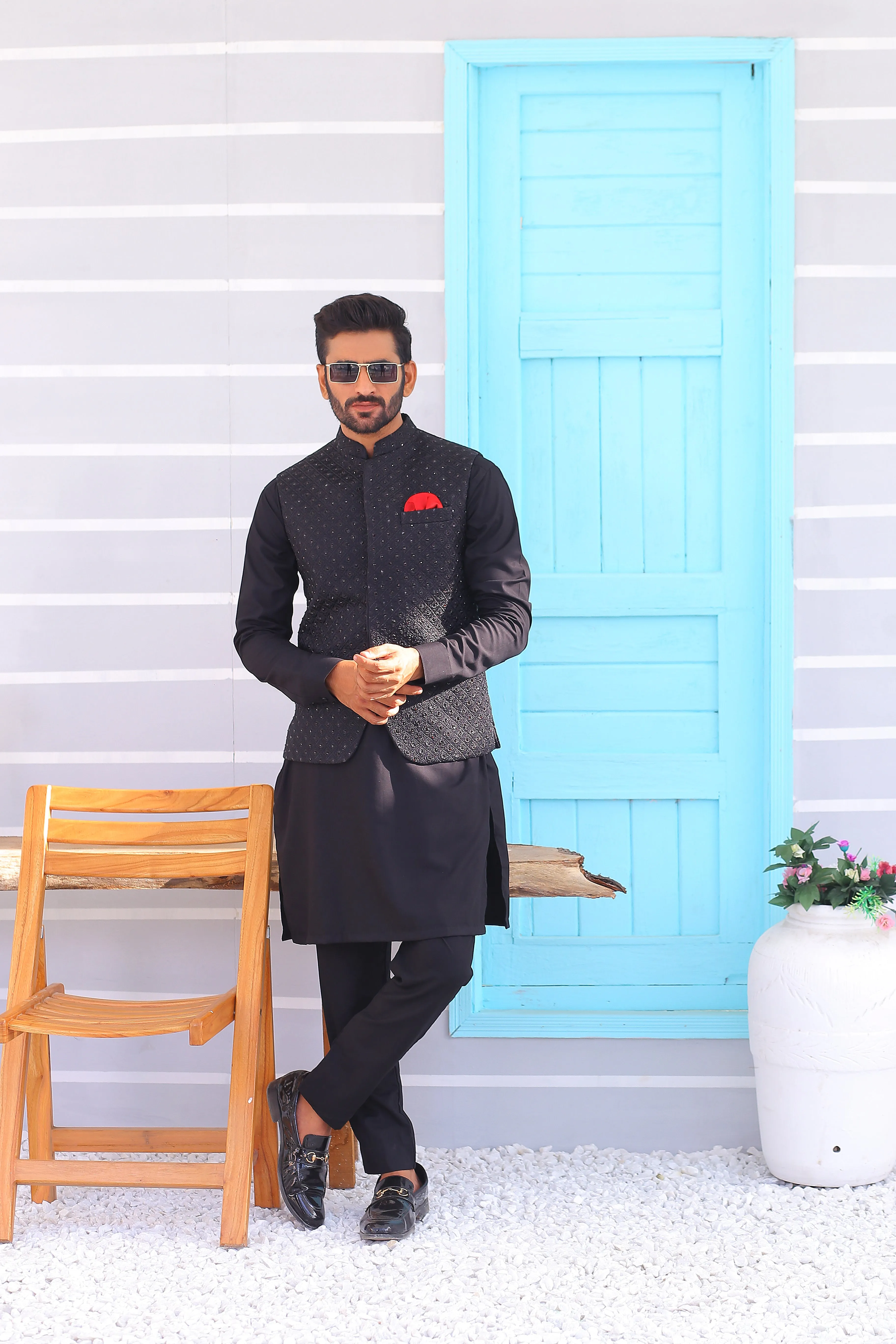 Edge Republic - ER WC 1084 Black Stone Waistcoat