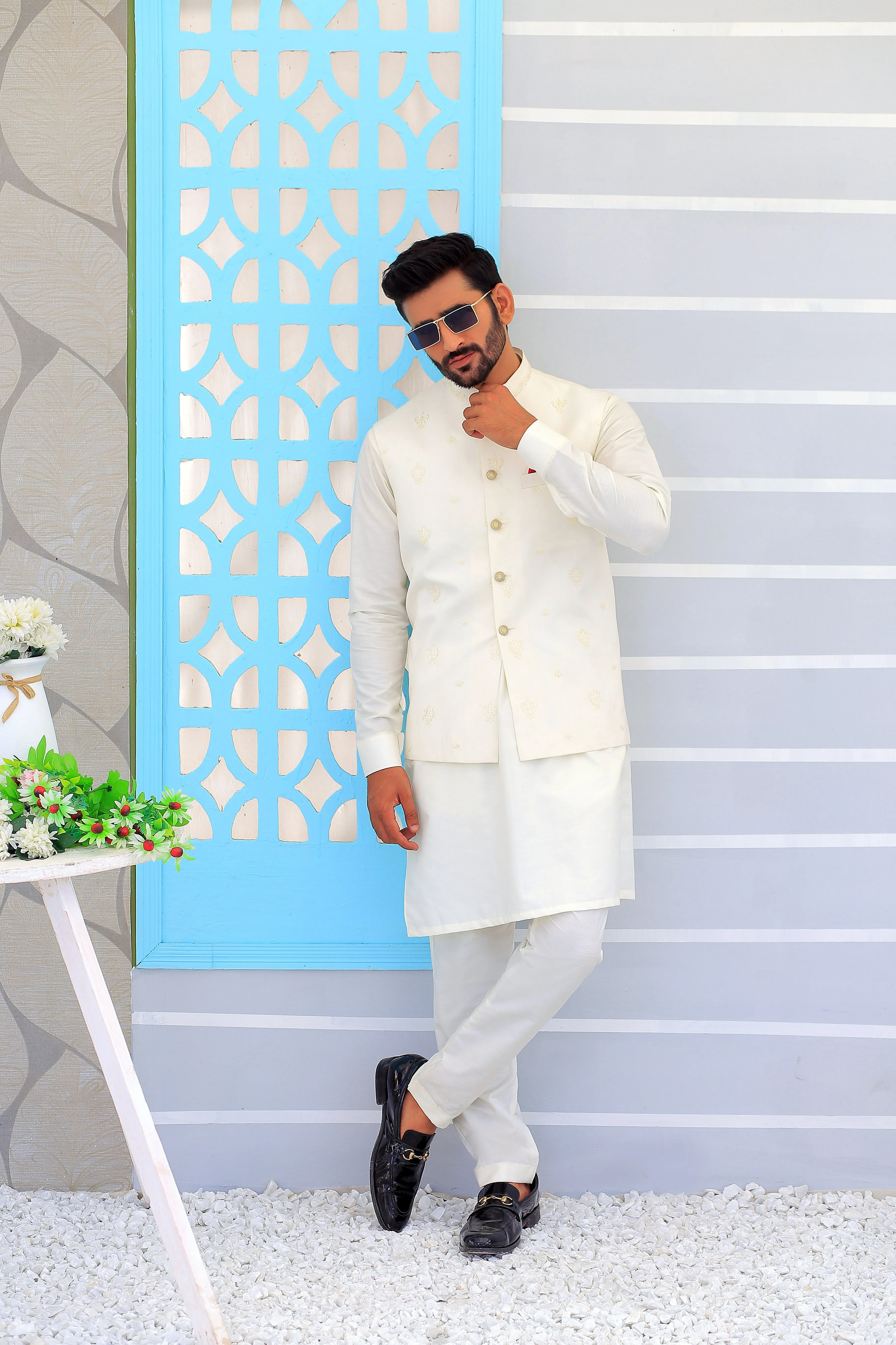 Edge Republic - ER WC 1093 Off White Embroidered Waistcoat
