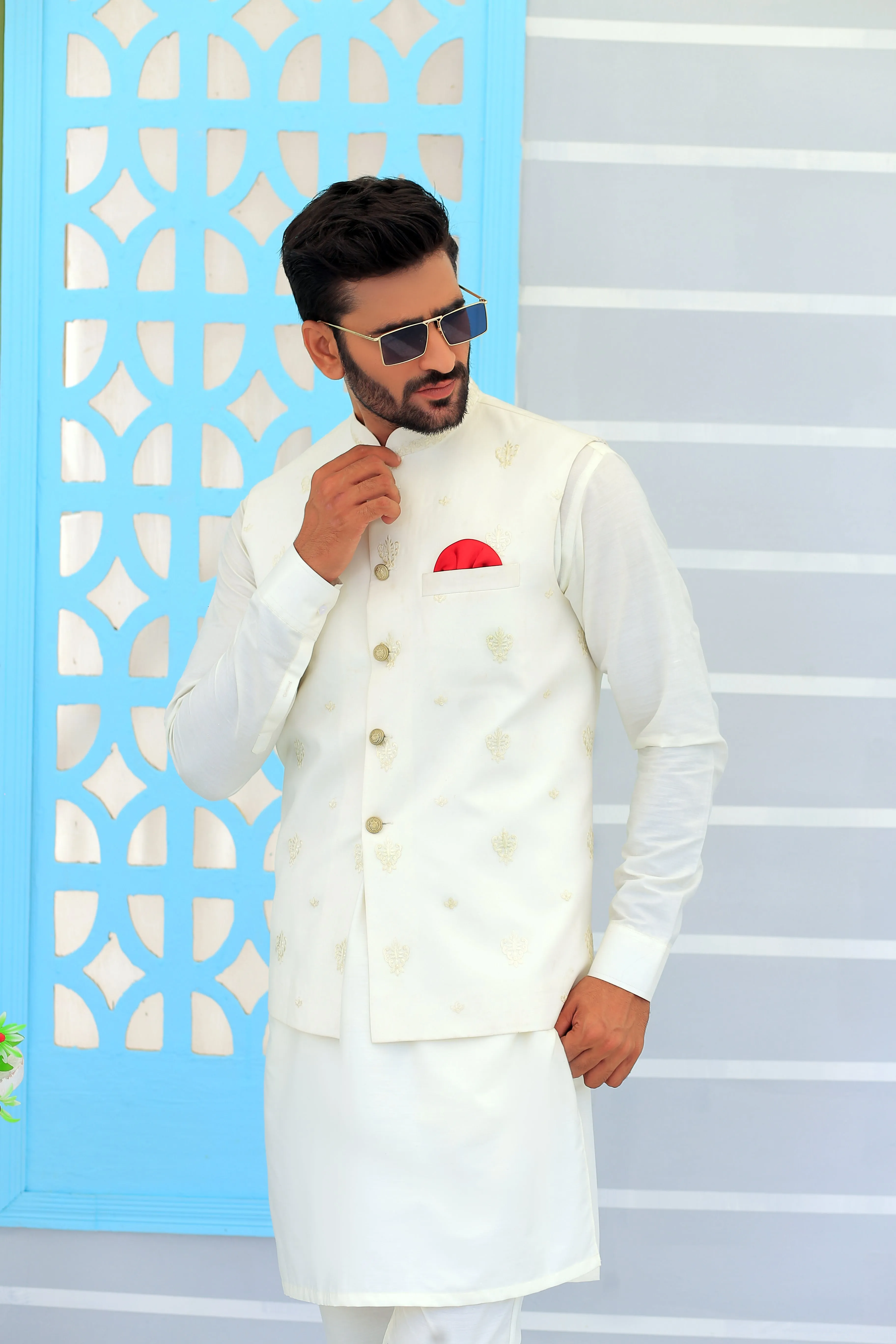 Edge Republic - ER WC 1093 Off White Embroidered Waistcoat