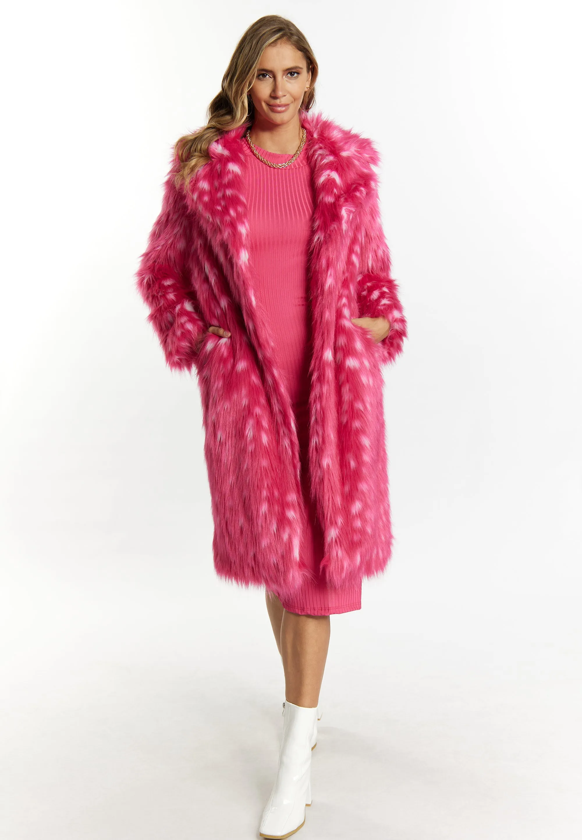 faina Women's Faux Fur Coat