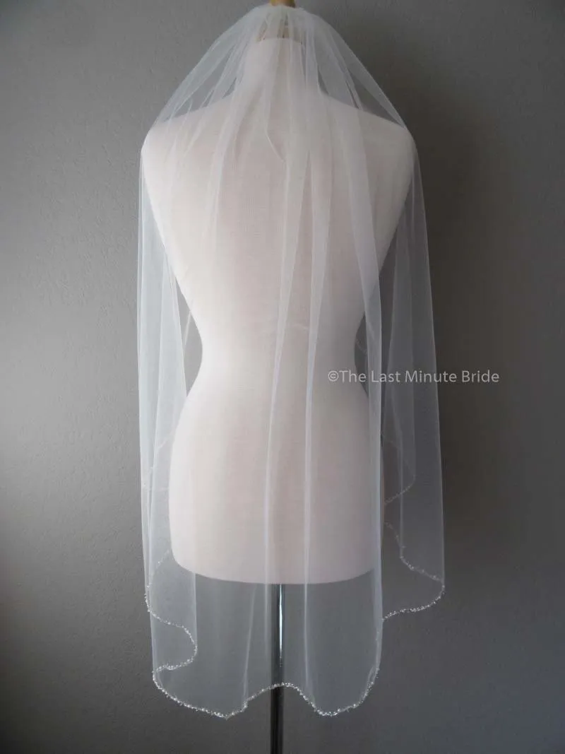 Fingertip Length Veil Style: Sparkle