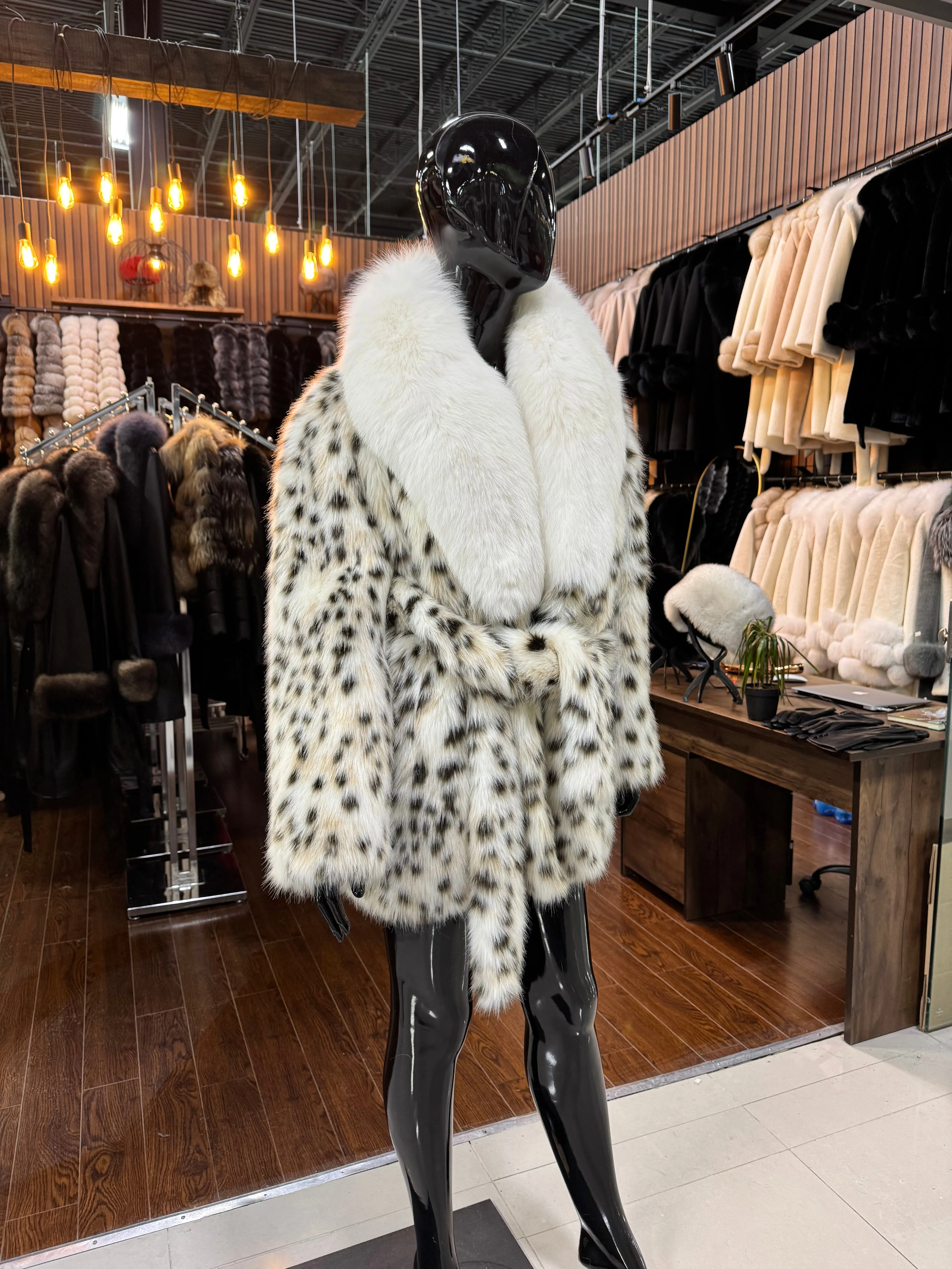 Fox Fur Collar And Vegan Lynx Fur Coat