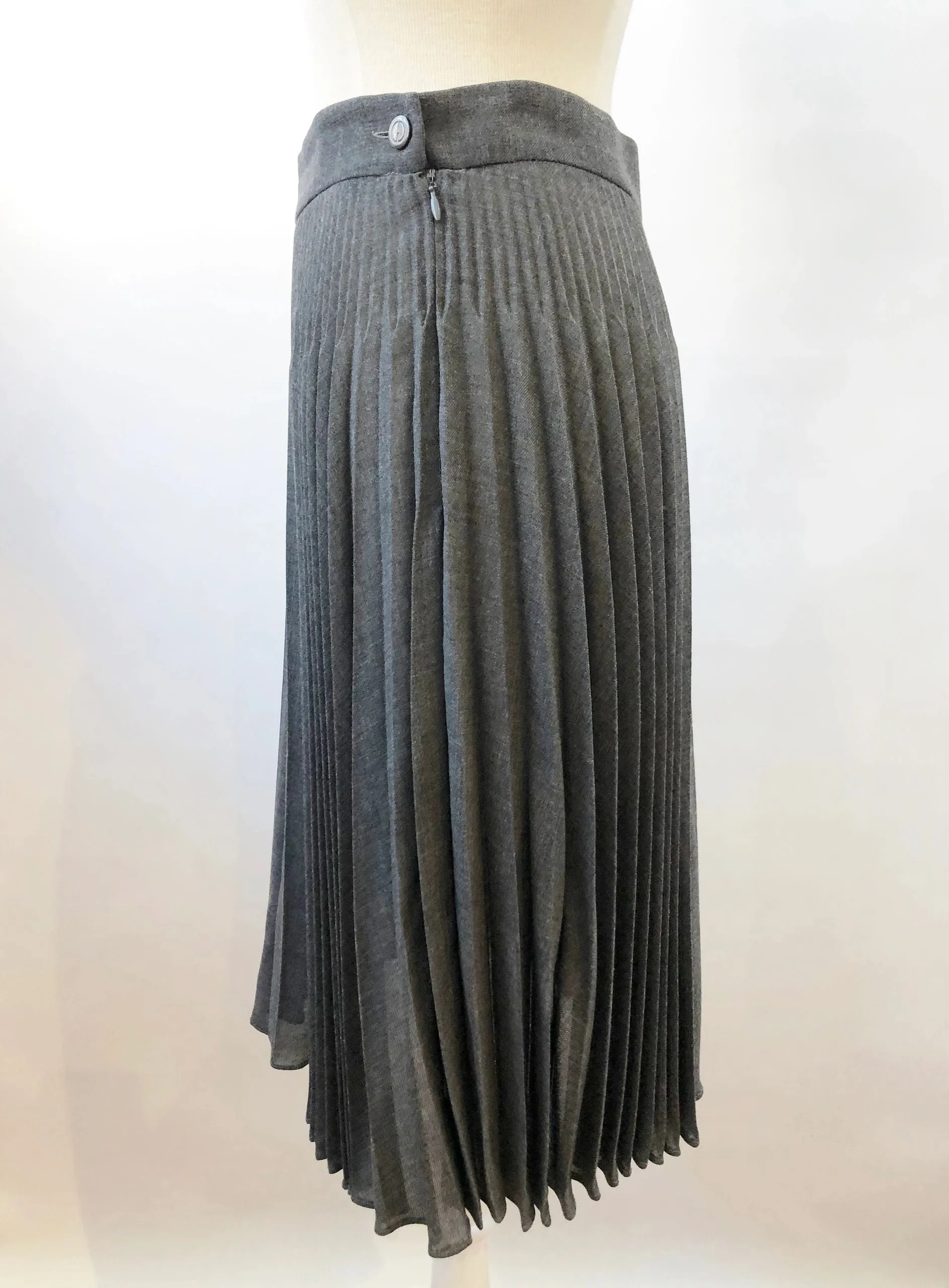 Gucci Pleated Skirt Size M / 8