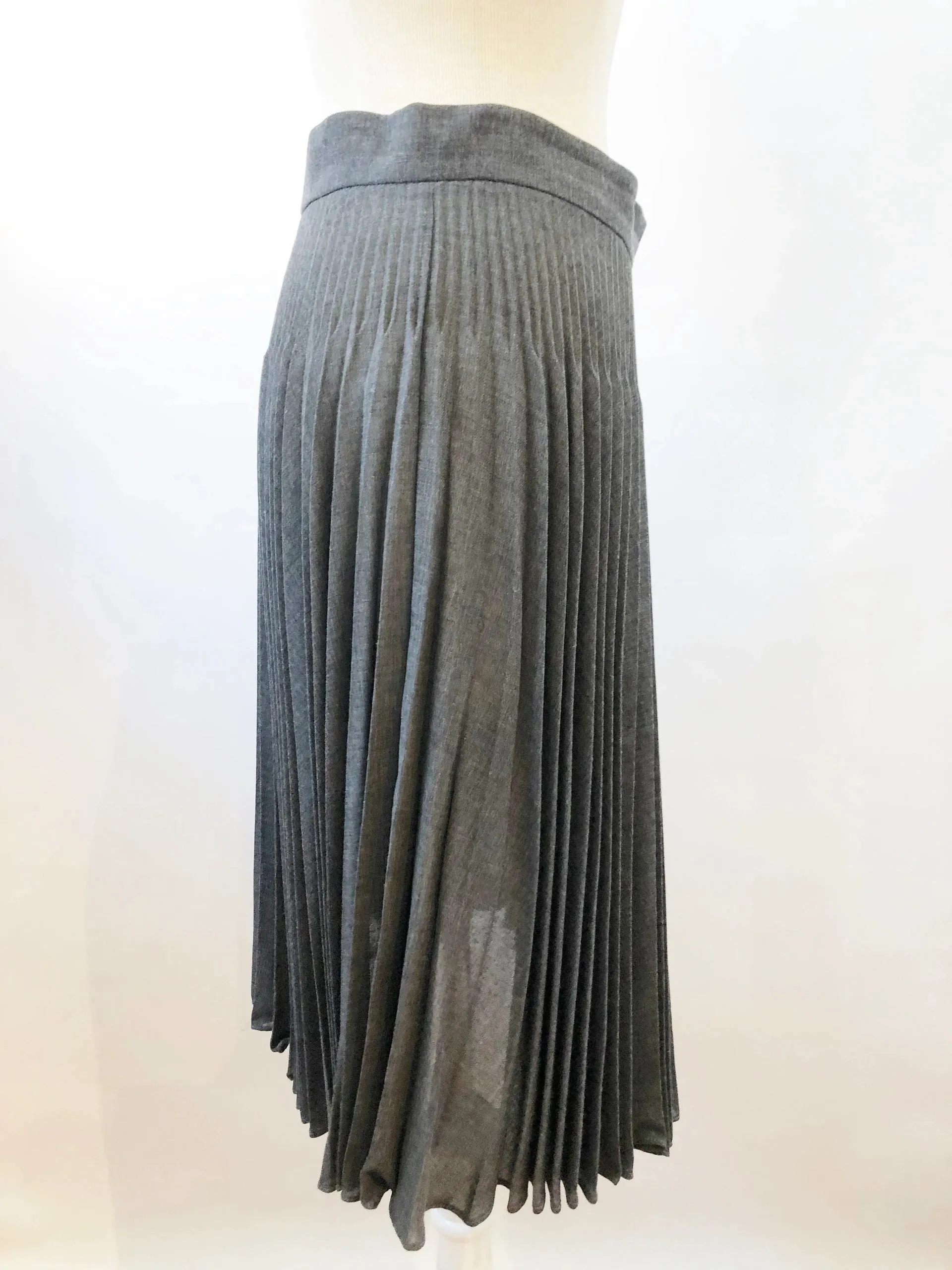 Gucci Pleated Skirt Size M / 8