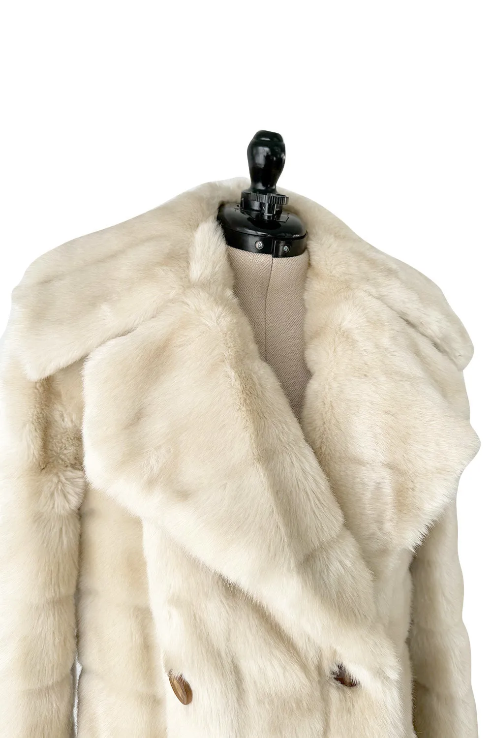 Iconic Fall 1996 Gucci by Tom Ford Runway Look 29 Menswear Inspired Ivory Faux Fur Coat w