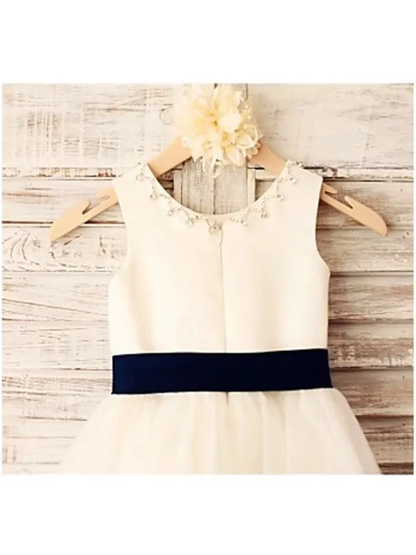 Ivory A-line Scoop Sleeveless Bowknot Tea-Length Tulle Flower Girl Dress With Belt OK713