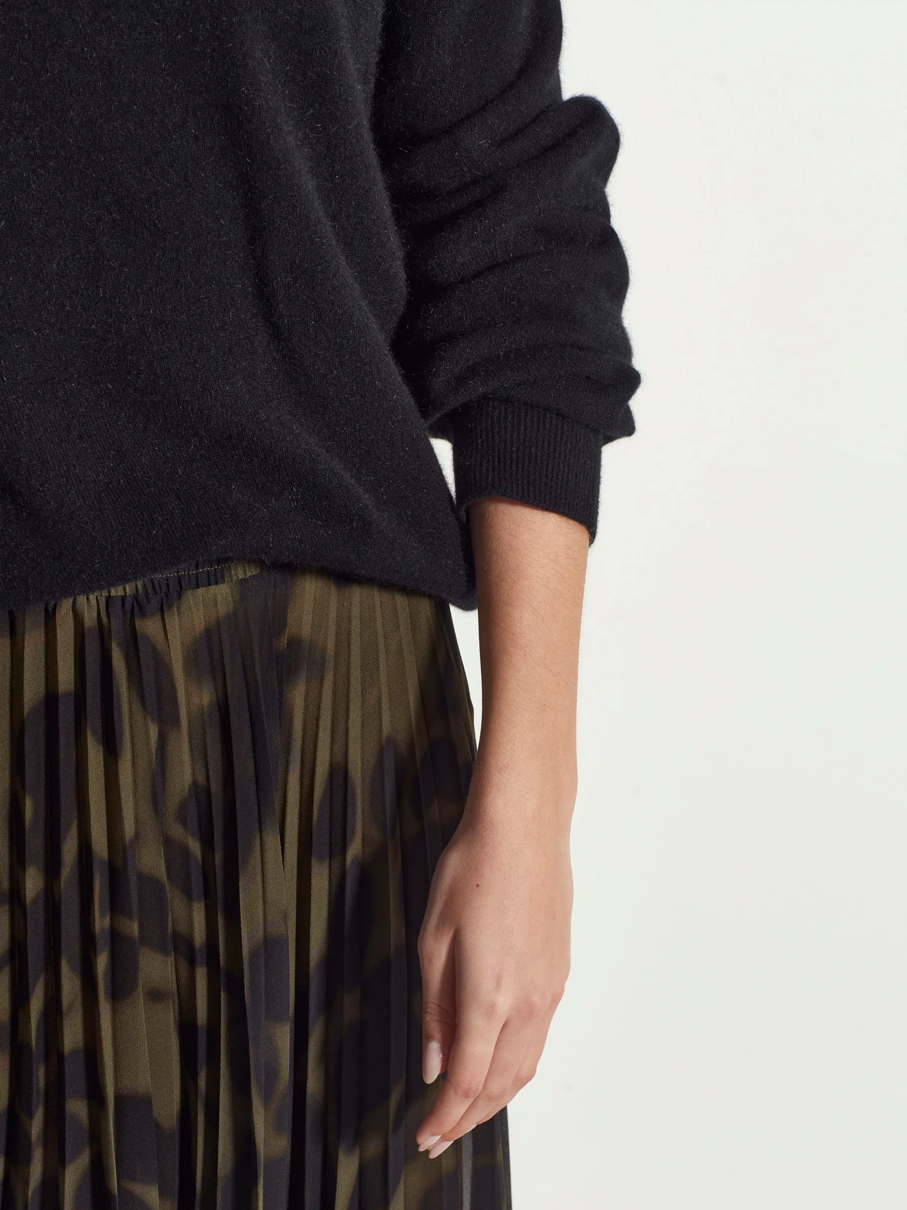 Juliette Hogan Evelyn Pleat Skirt - Midnight Flora