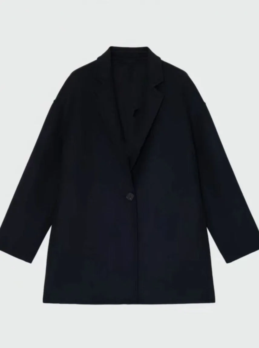 Light-Weight Wool Coat with Classic Notch Lapels