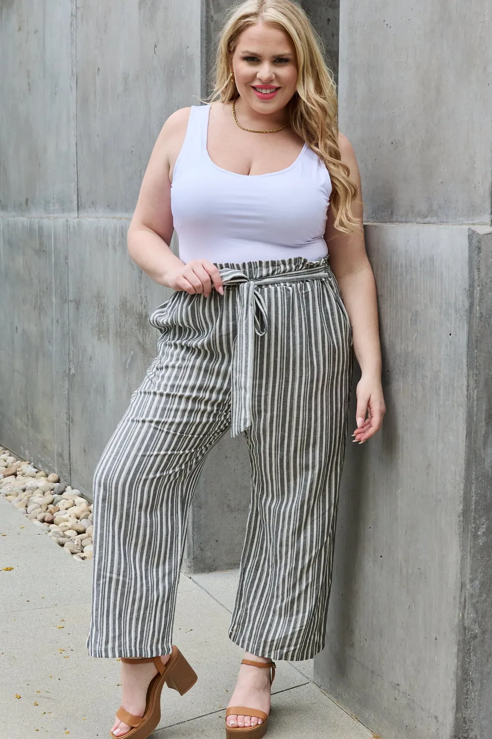 Linen Paperbag Waist Striped Culotte Pants