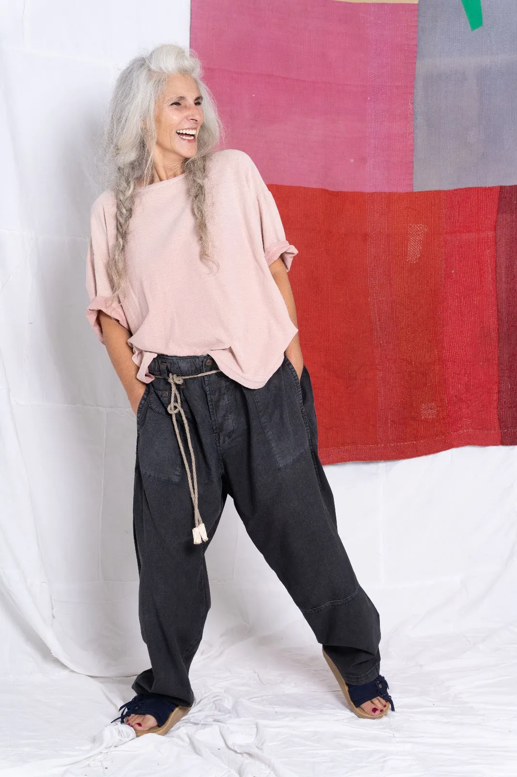 P65 Farmer Pleated Pants Hemp & Organic Cotton Sunfaded Sulfur Black
