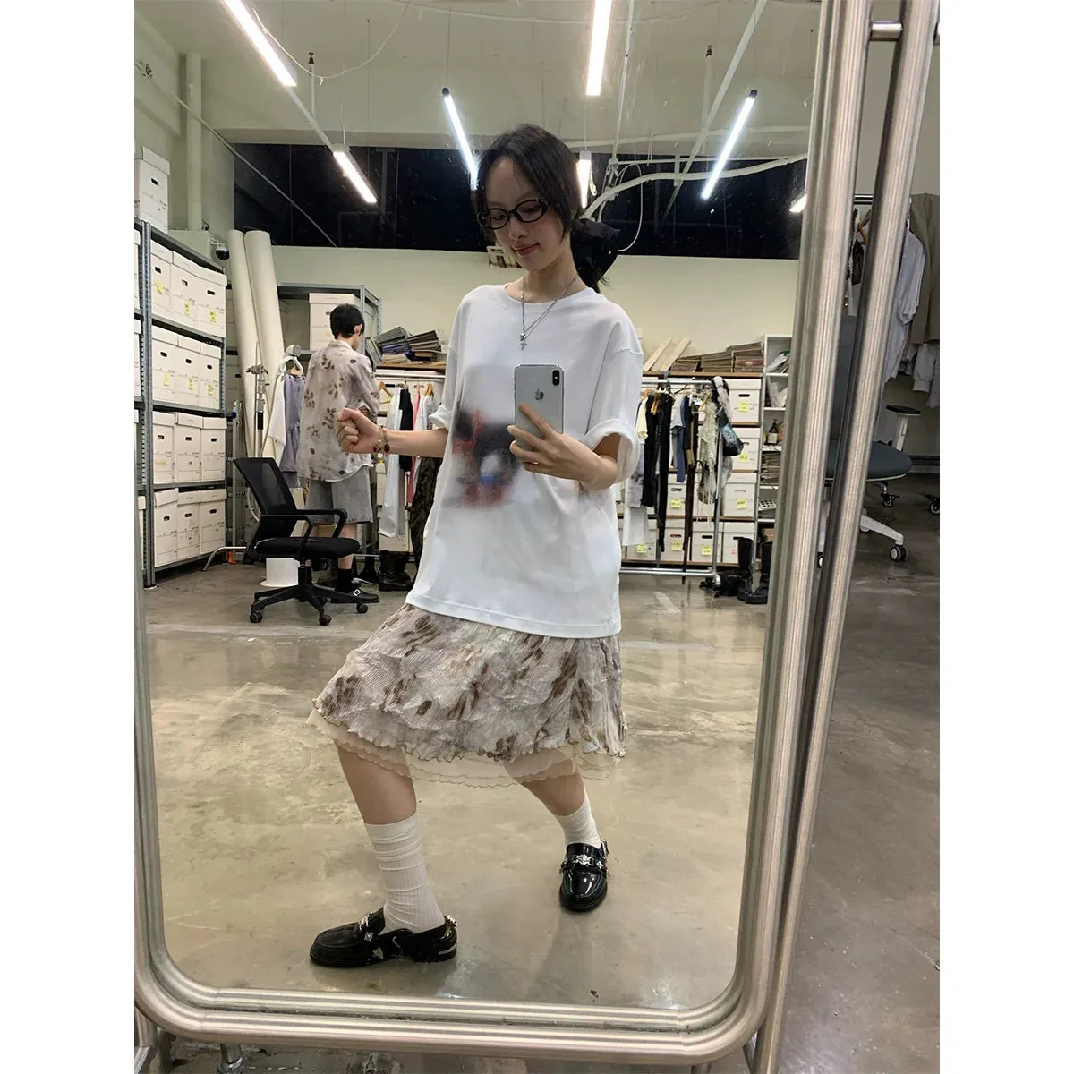 Pleated Fallen Leaf Print Skirt
