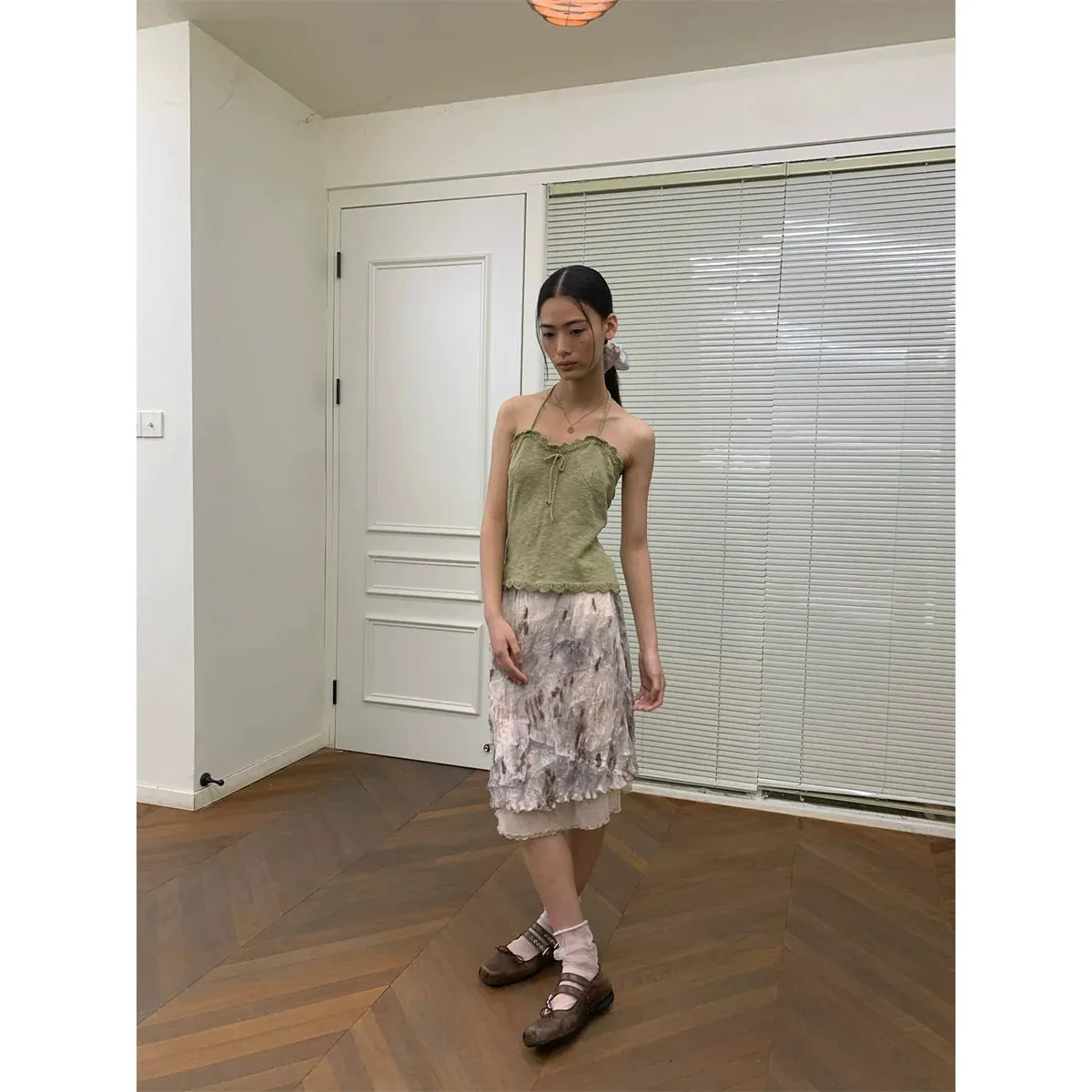 Pleated Fallen Leaf Print Skirt