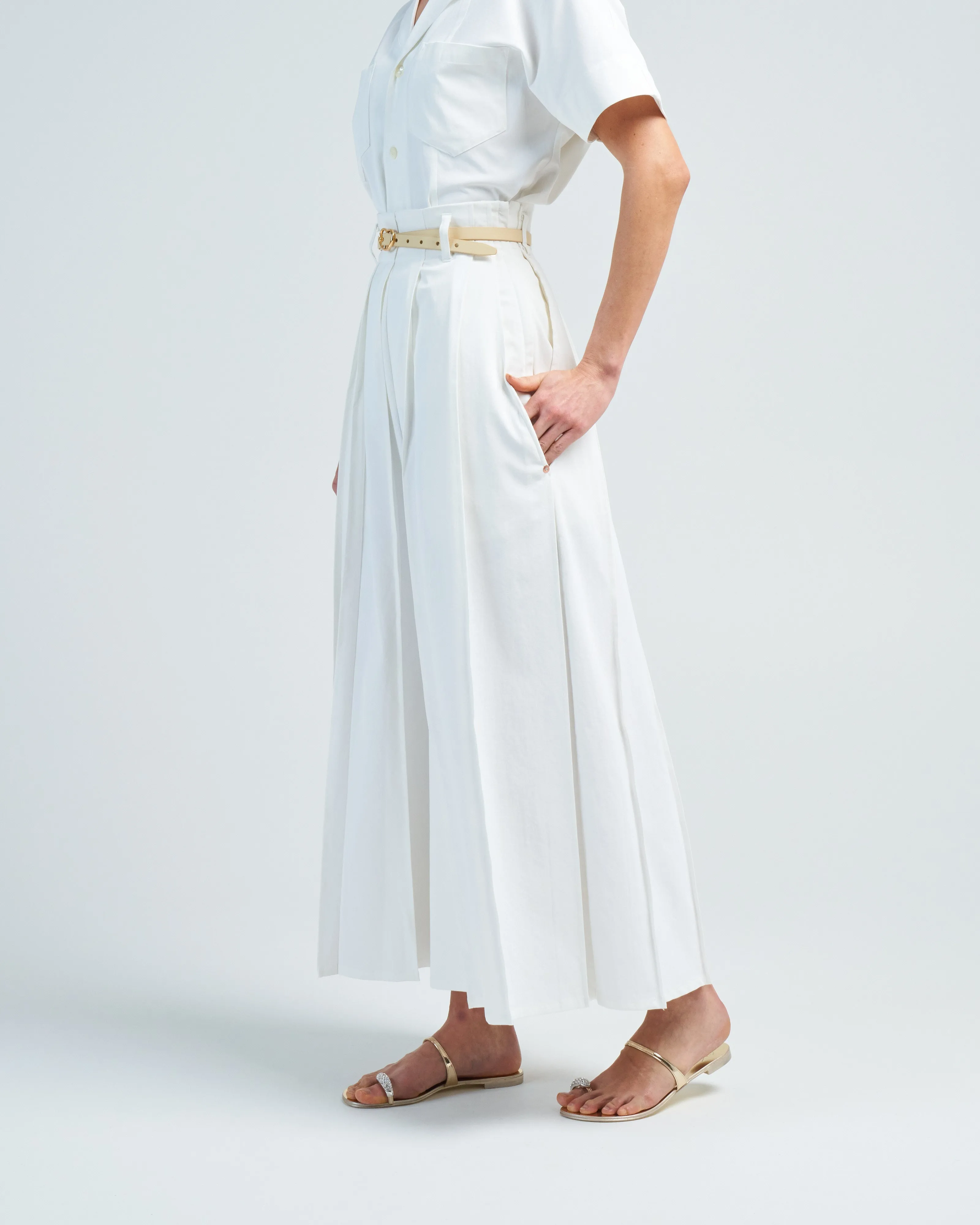 pleated skirt pants