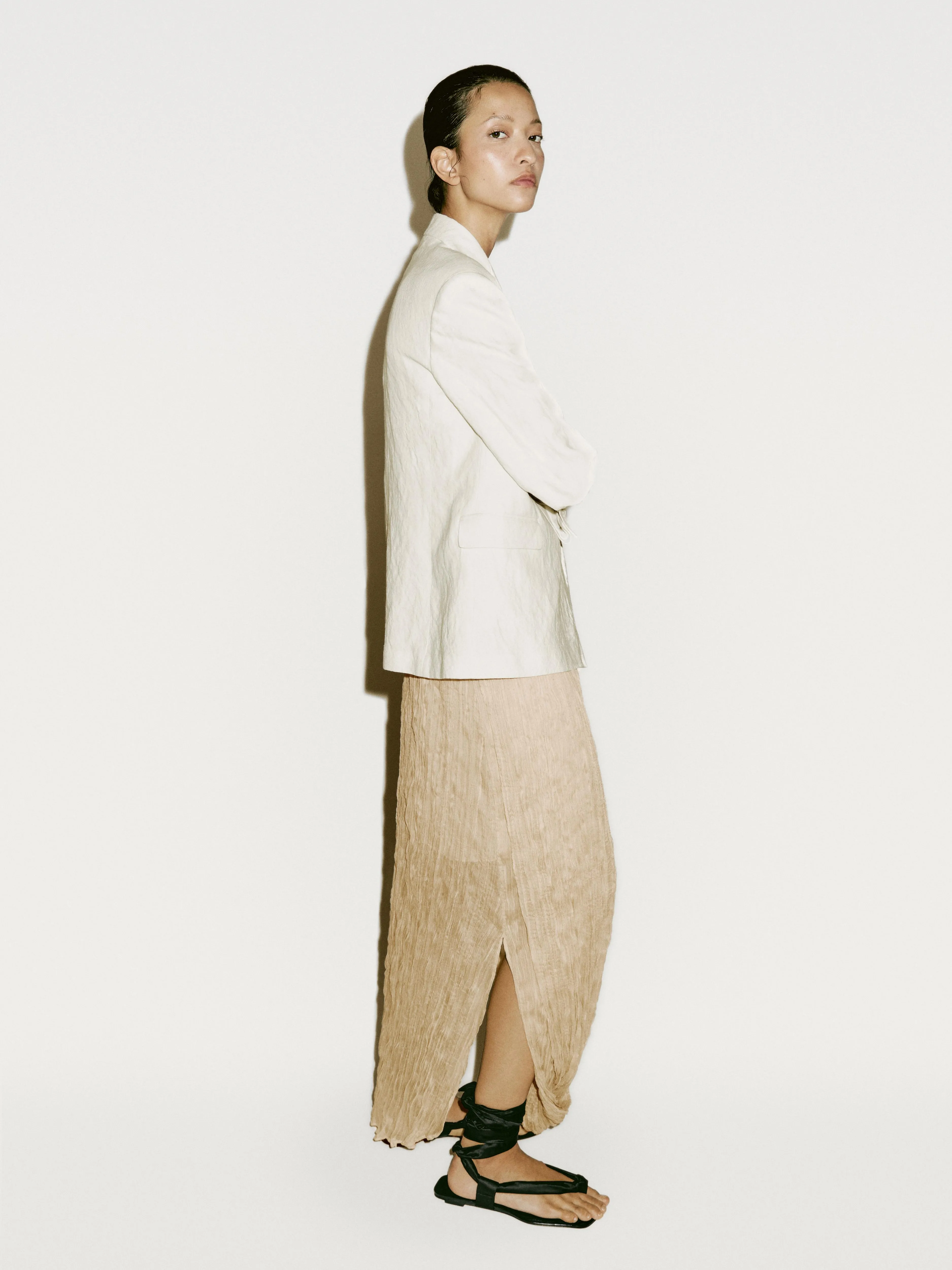 Pleated Skirt Turned-Up Detail