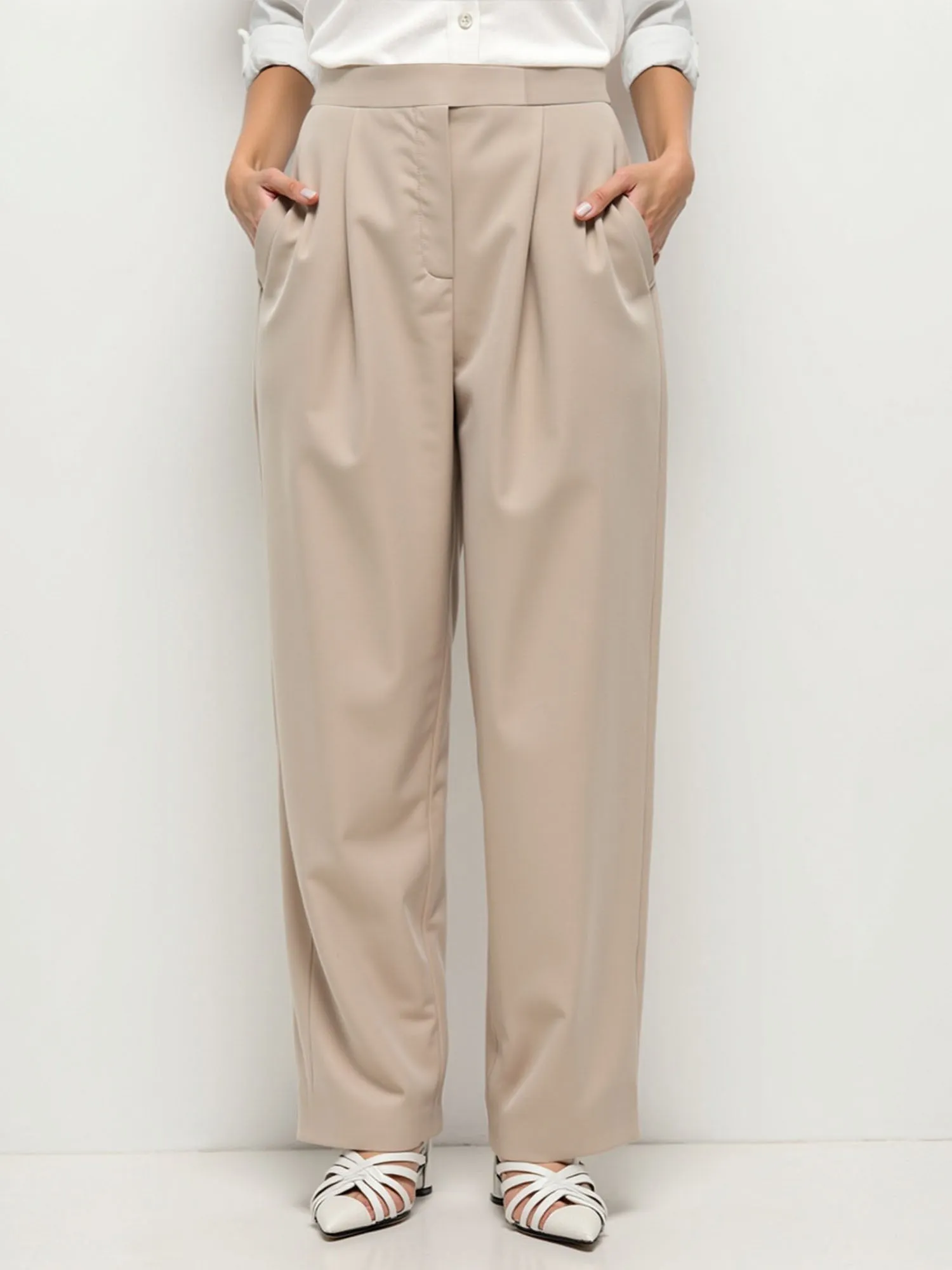 Pleated Straight Leg Pants