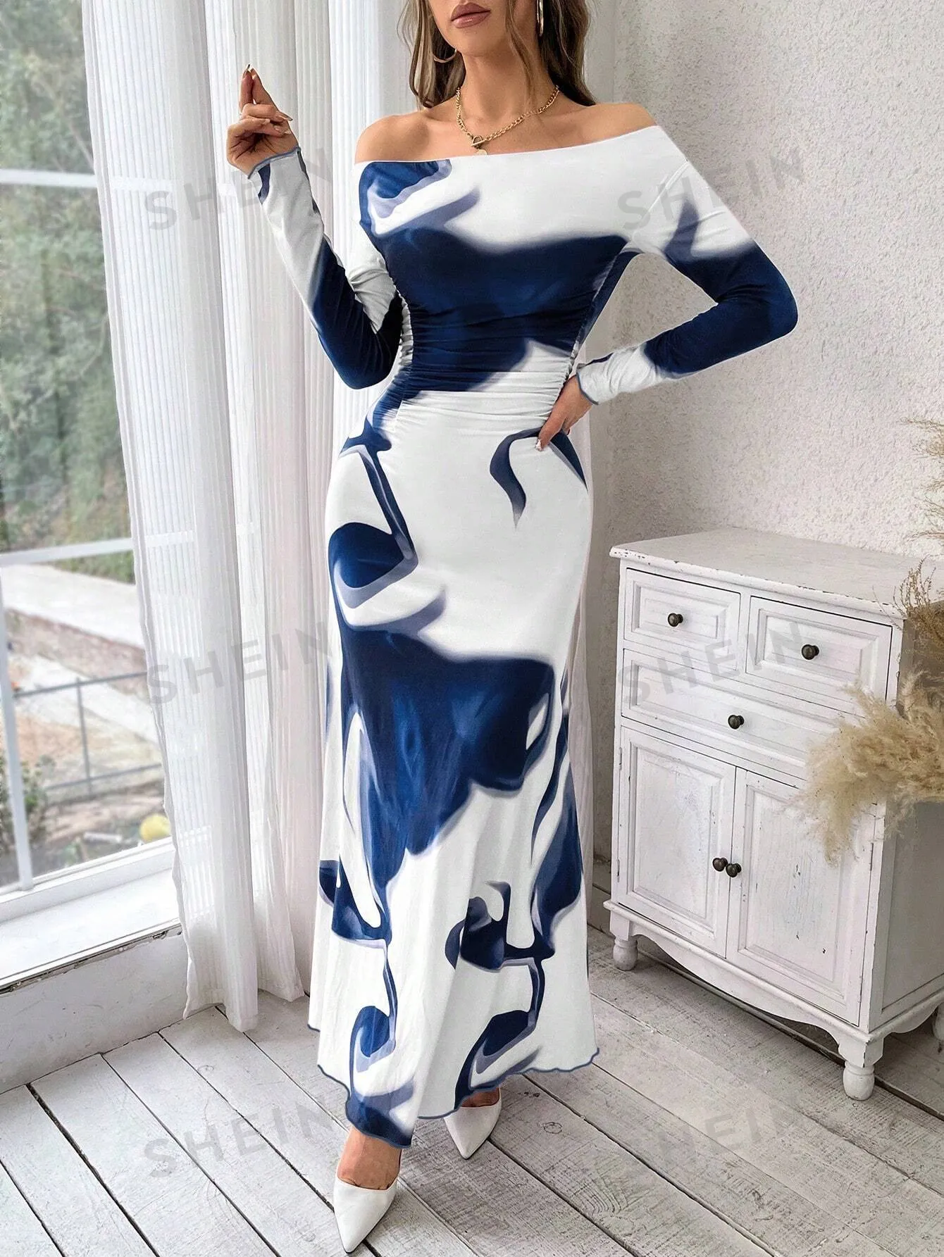 Privé Women's Off-Shoulder Ink Printed Maxi Dress
