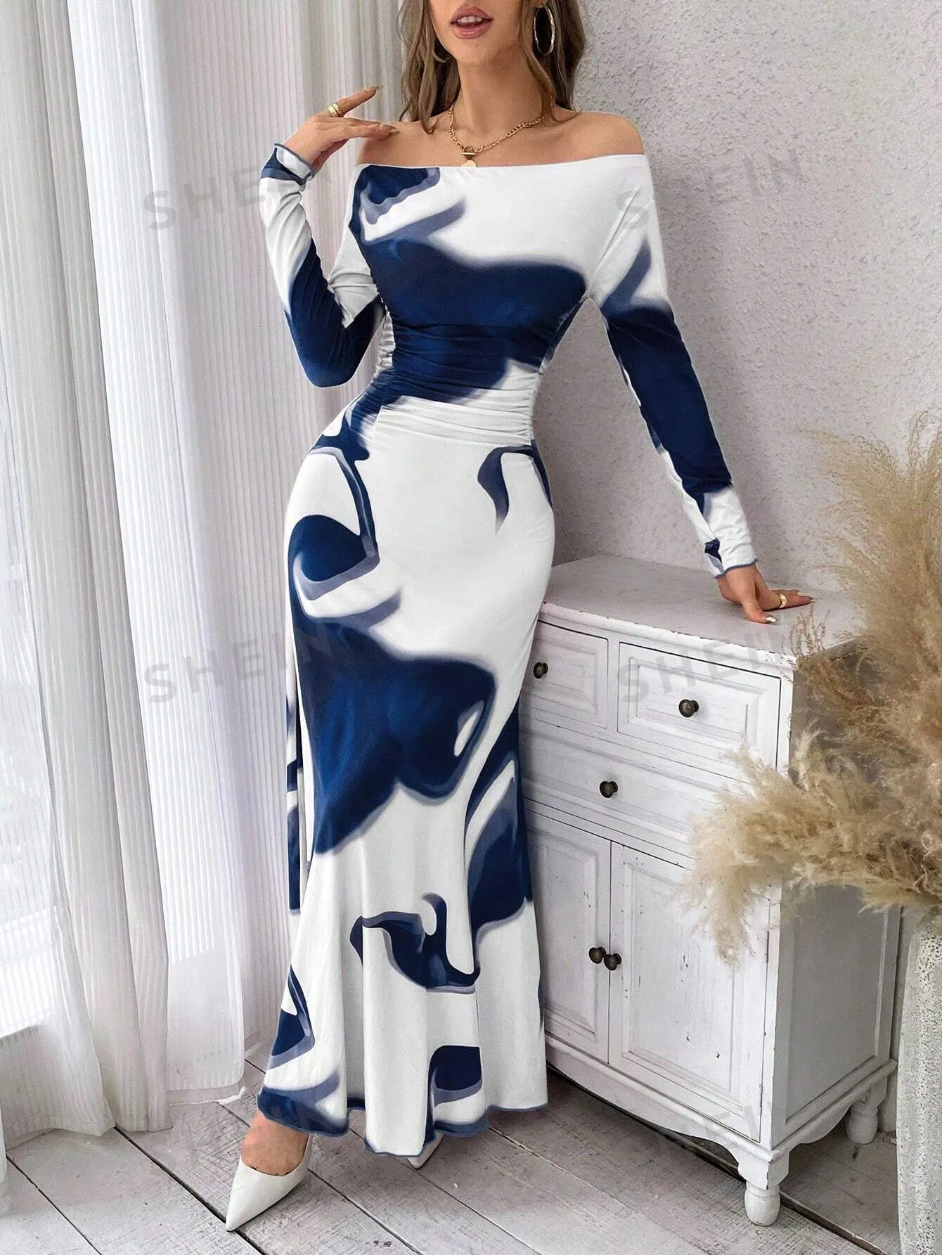 Privé Women's Off-Shoulder Ink Printed Maxi Dress