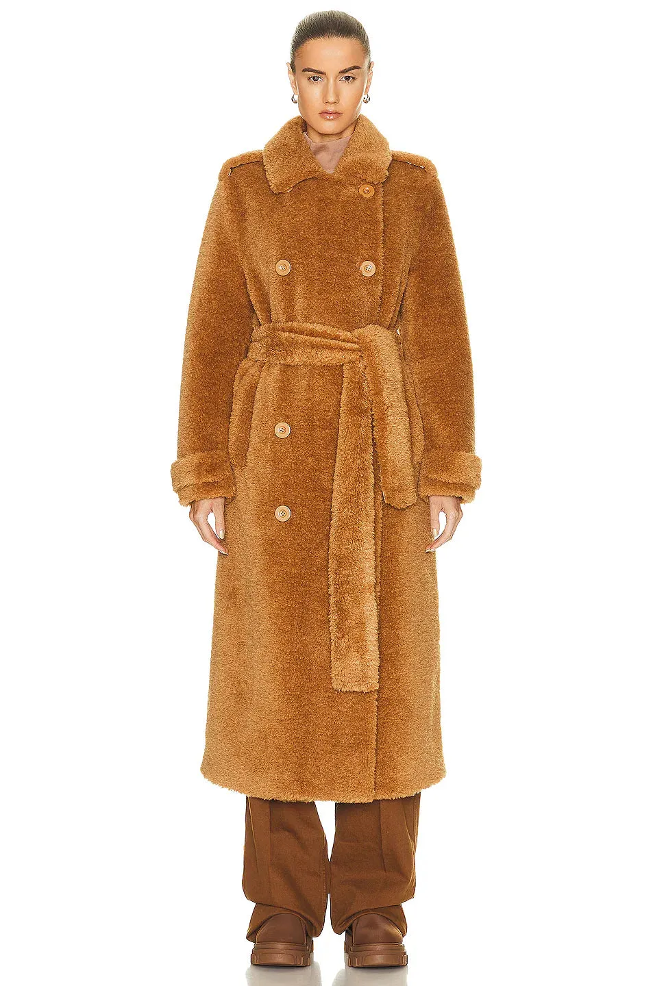 STAND STUDIO
Fur Coat