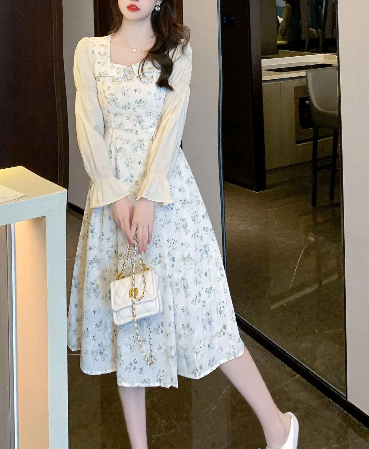 Stylish Mid-Length Long Sleeve Floral Tea Dress