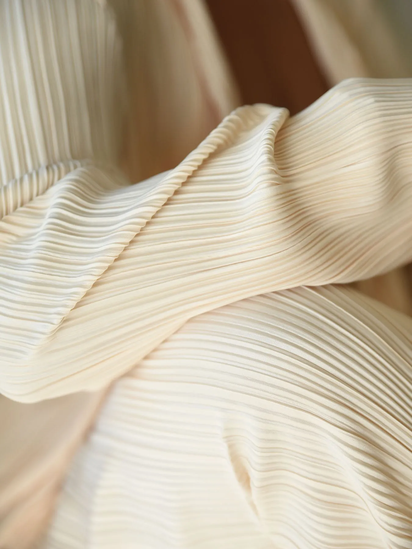 SUNDAZE - Pleated Pants • Oatmeal