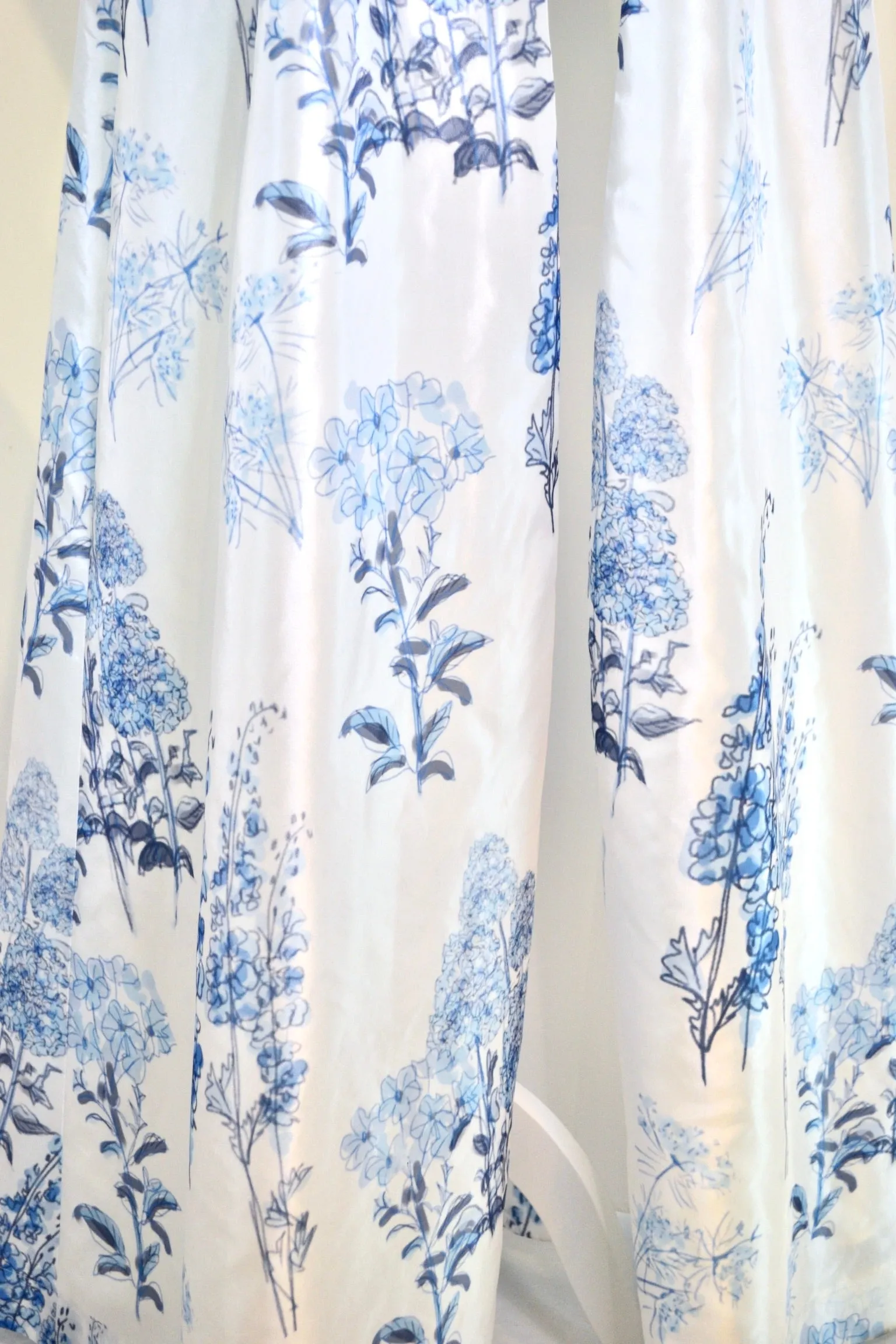 Taffeta Overskirt in English Garden