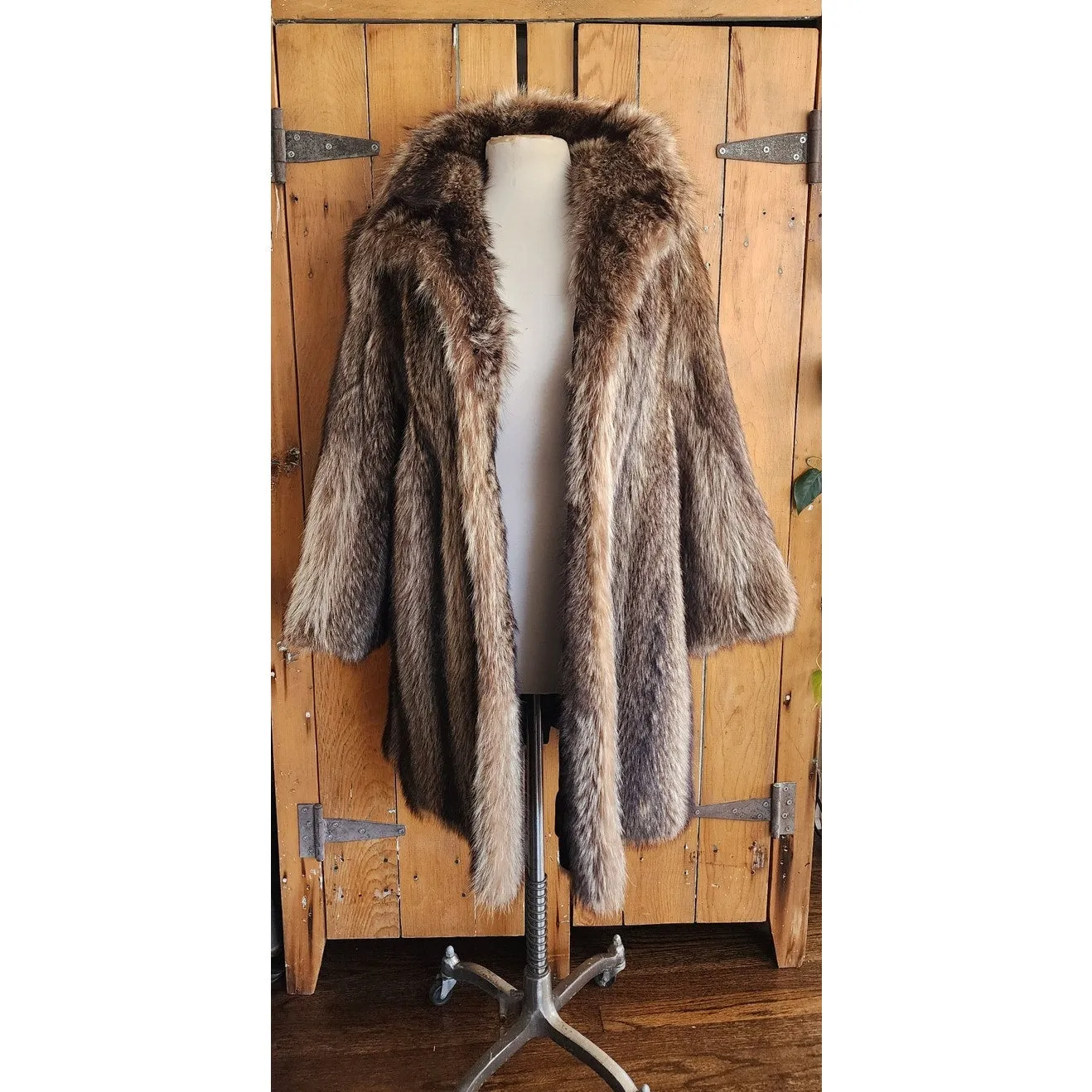 Vintage Fur Coat Silver Tipped Raccoon Hip Length Revillon M SATC