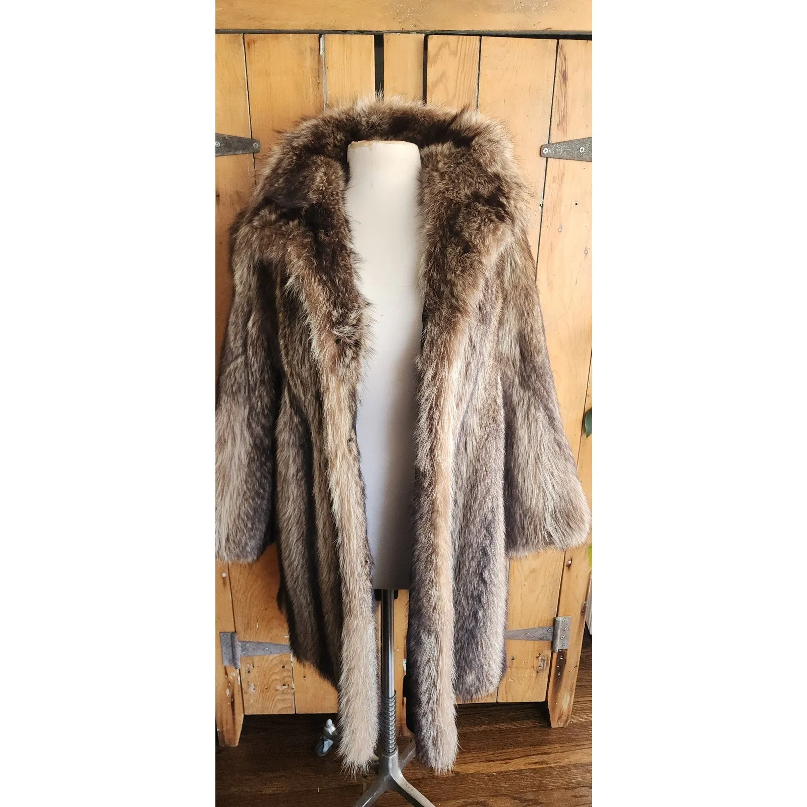 Vintage Fur Coat Silver Tipped Raccoon Hip Length Revillon M SATC