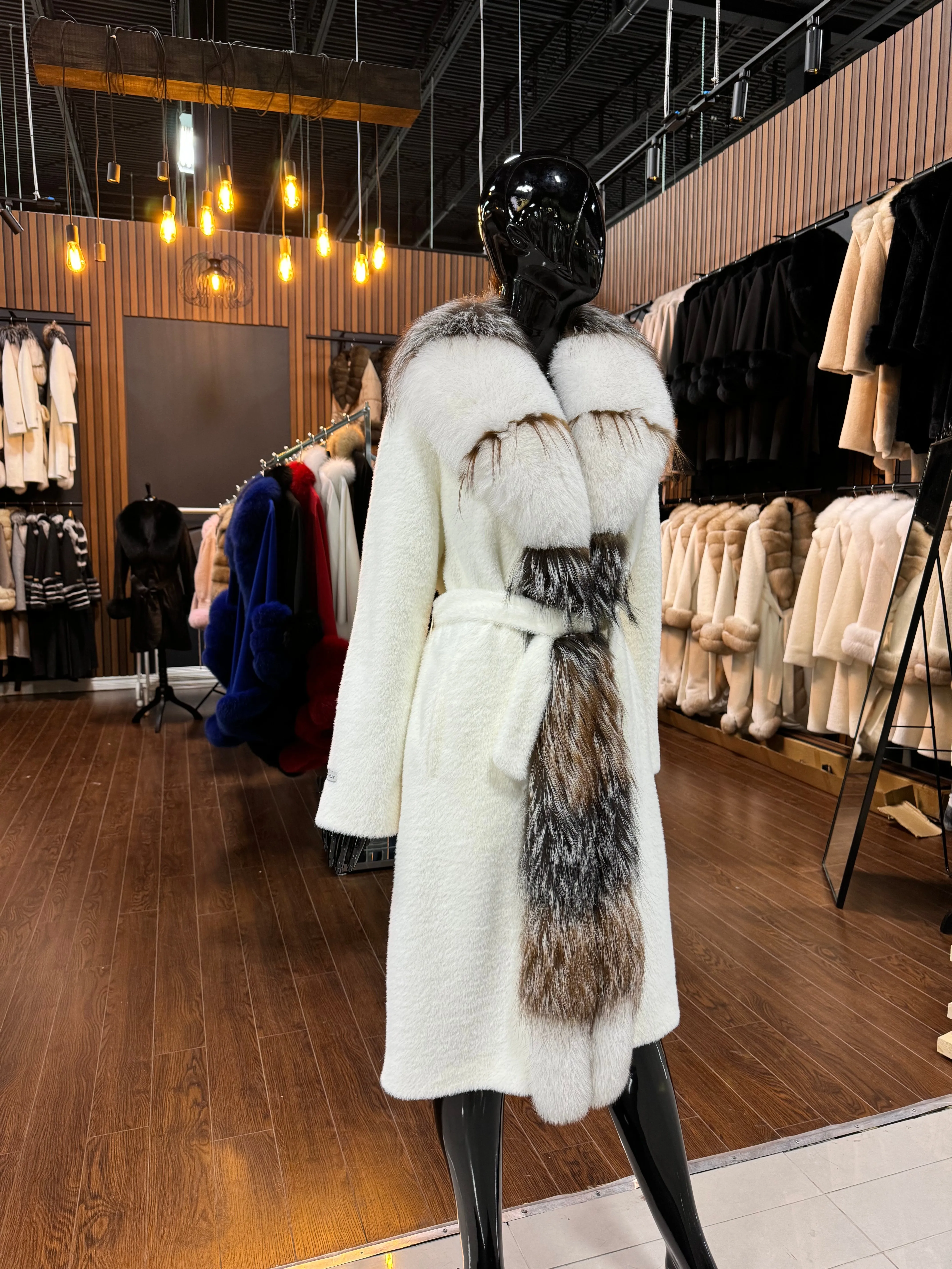 WHITE ALCANTARA AND FOX FUR COAT-sku 1028
